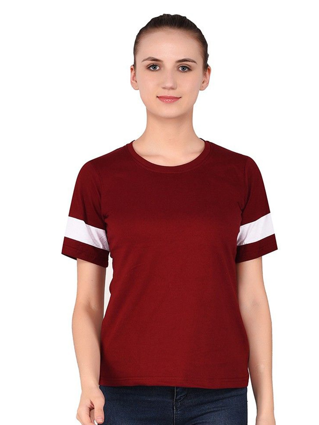 

BEYOU FASHION Women Applique Slim Fit T-shirt, Maroon