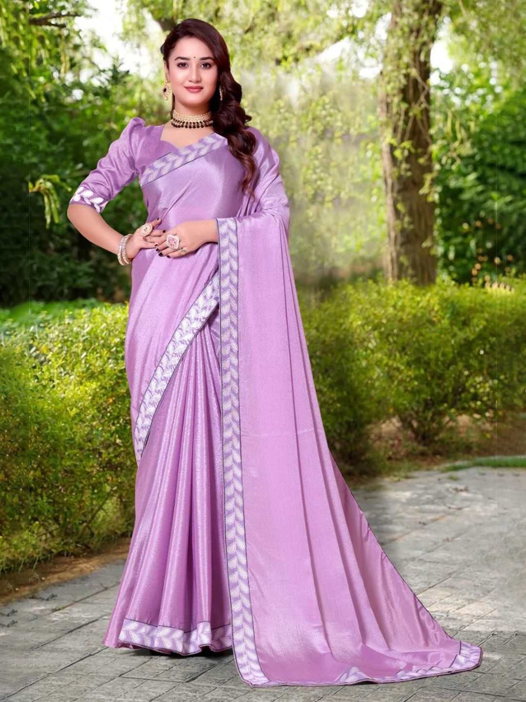 

AKSH FASHION Floral Embroidered Pure Georgette Designer Saree, Pink