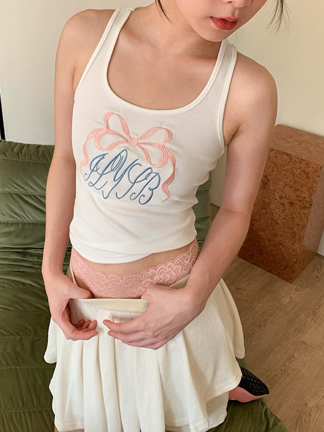 

StyleCast x Revolte Tank Crop Top, White
