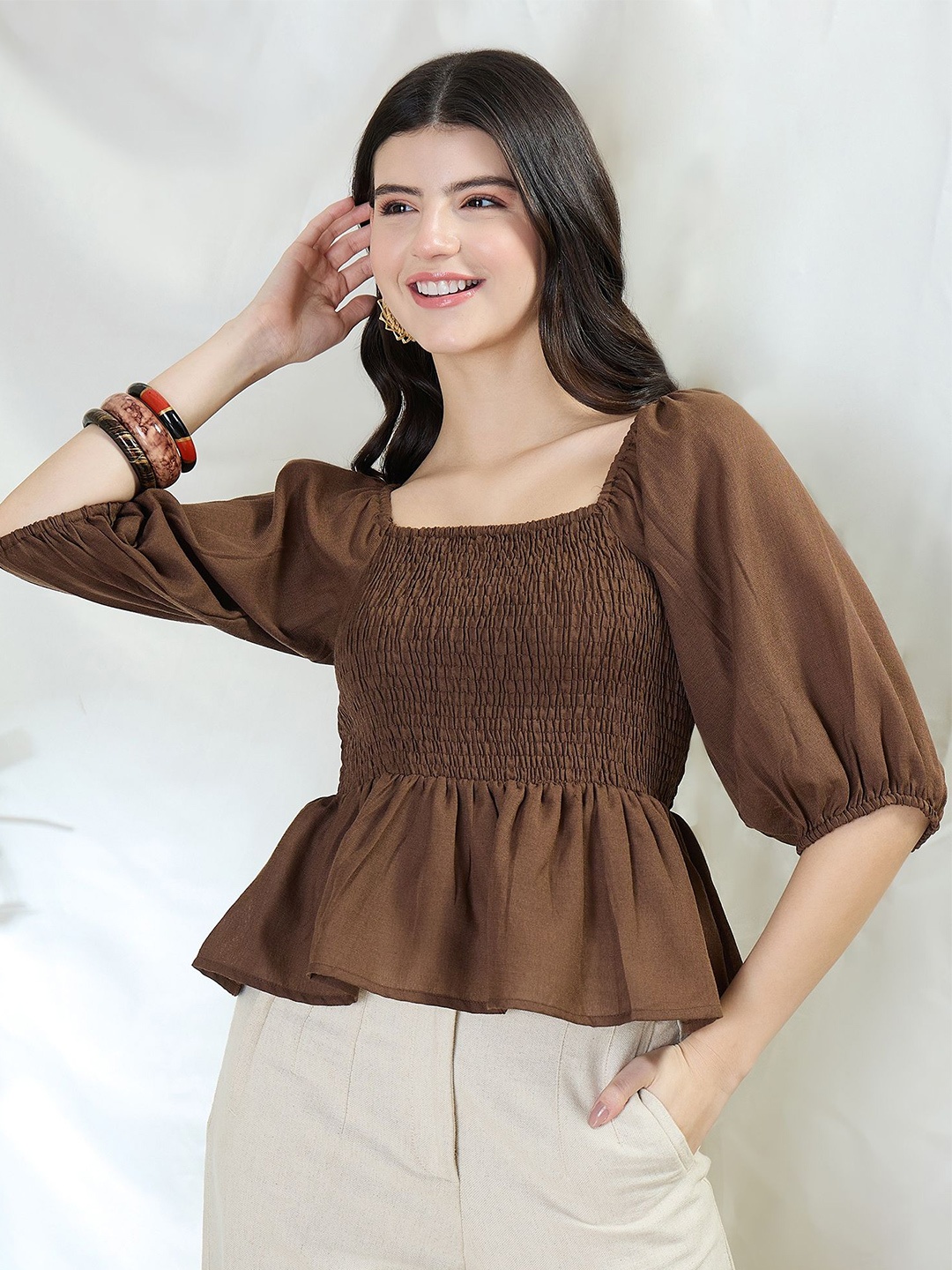 

DRAPE AND DAZZLE Top, Brown