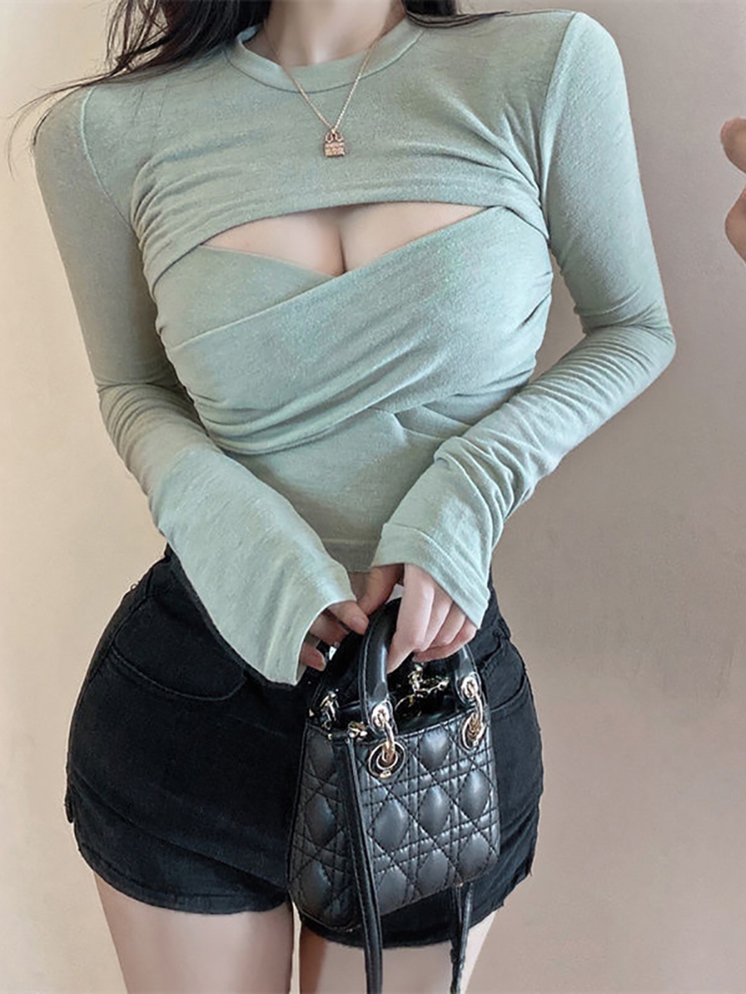 

StyleCast x Revolte Cut Out Crop Top, Green