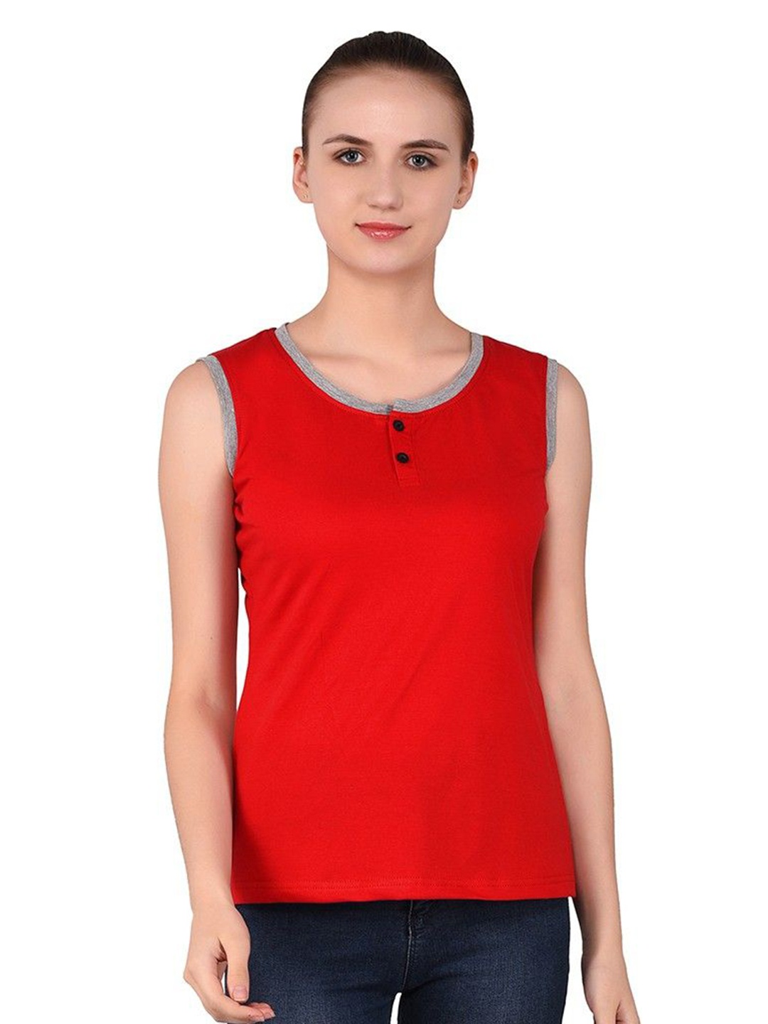 

BEYOU FASHION Women Henley Neck Applique Slim Fit T-shirt, Red