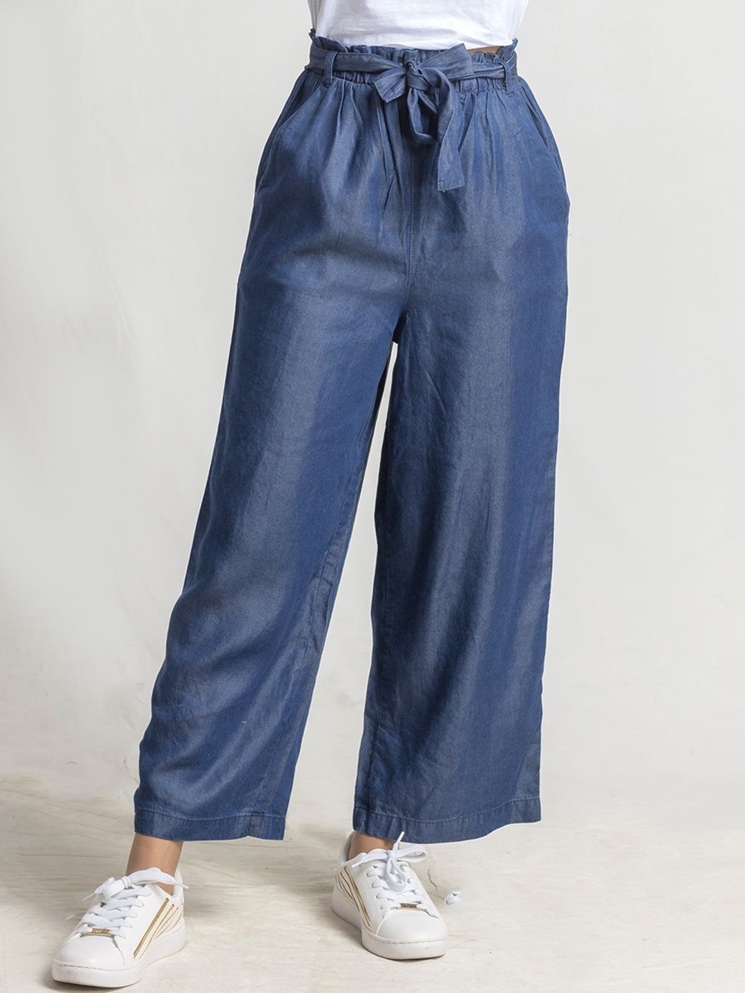 

Tripursundari Fashion Women Tie and Dye Relaxed Trousers, Navy blue