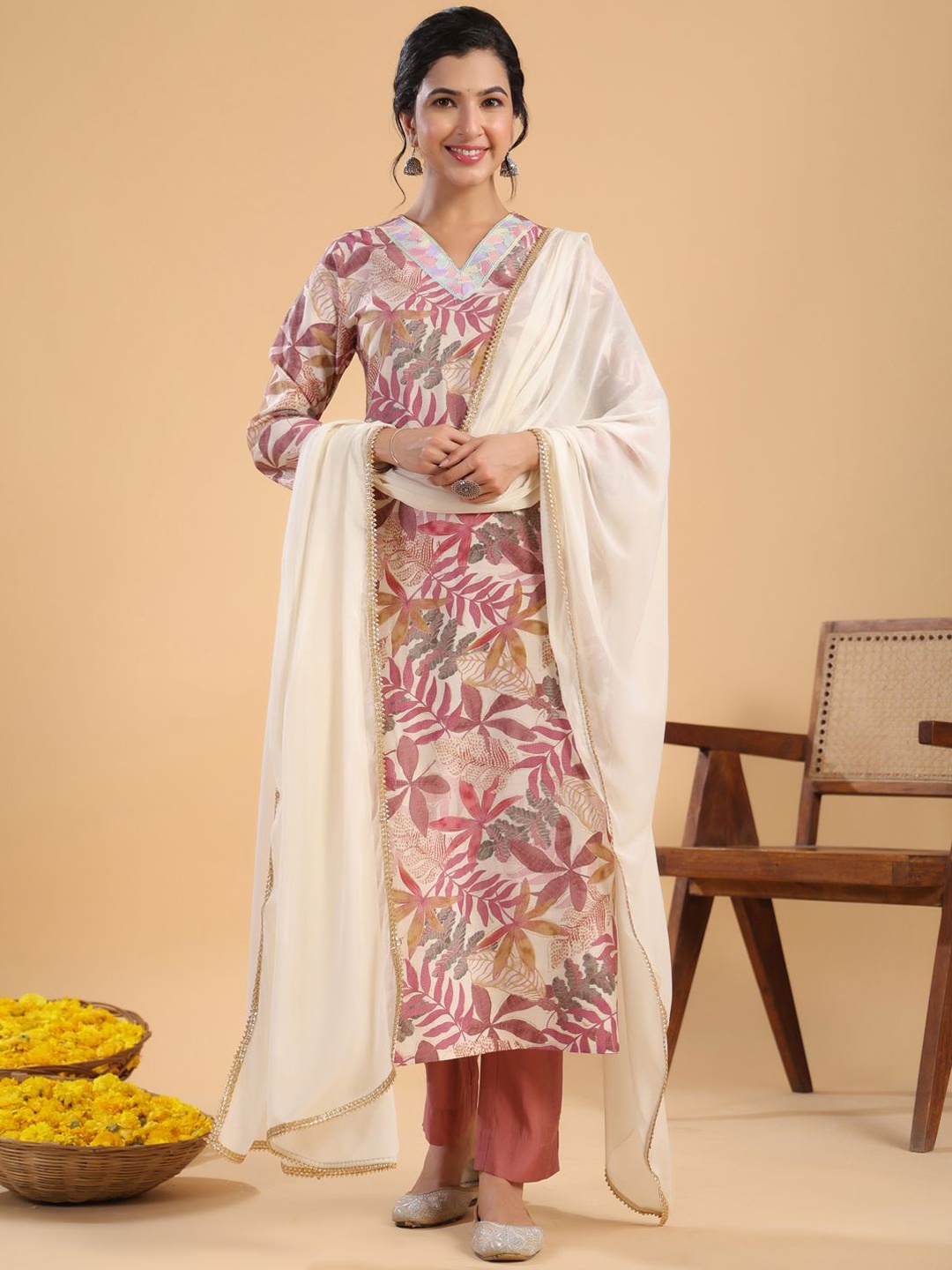 

CUSTARD Women Floral Printed Regular Pure Cotton Kurta with Palazzos & With Dupatta, Pink