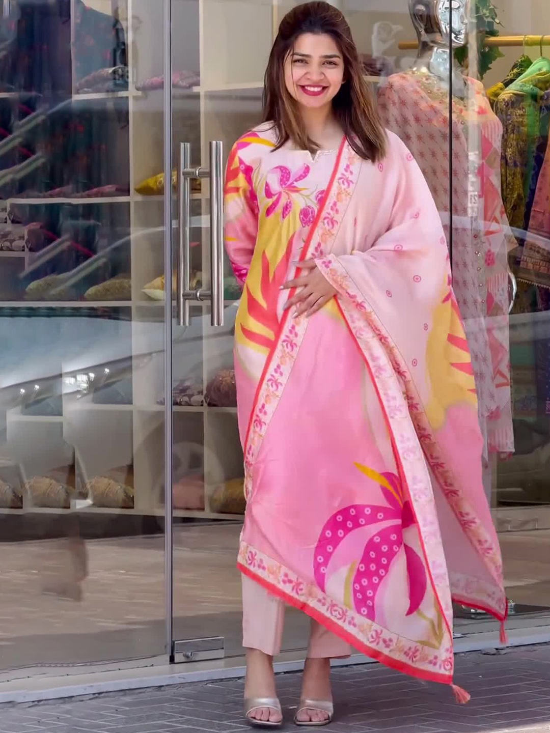 

Fab Dadu Women Floral Printed Regular Kurta with Trousers & With Dupatta, Peach