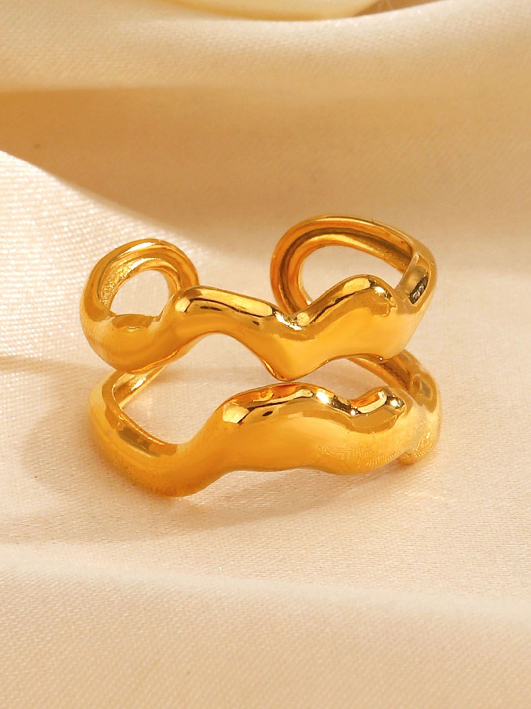 

LULU & SKY Gold-Plated Adjustable Finger Ring