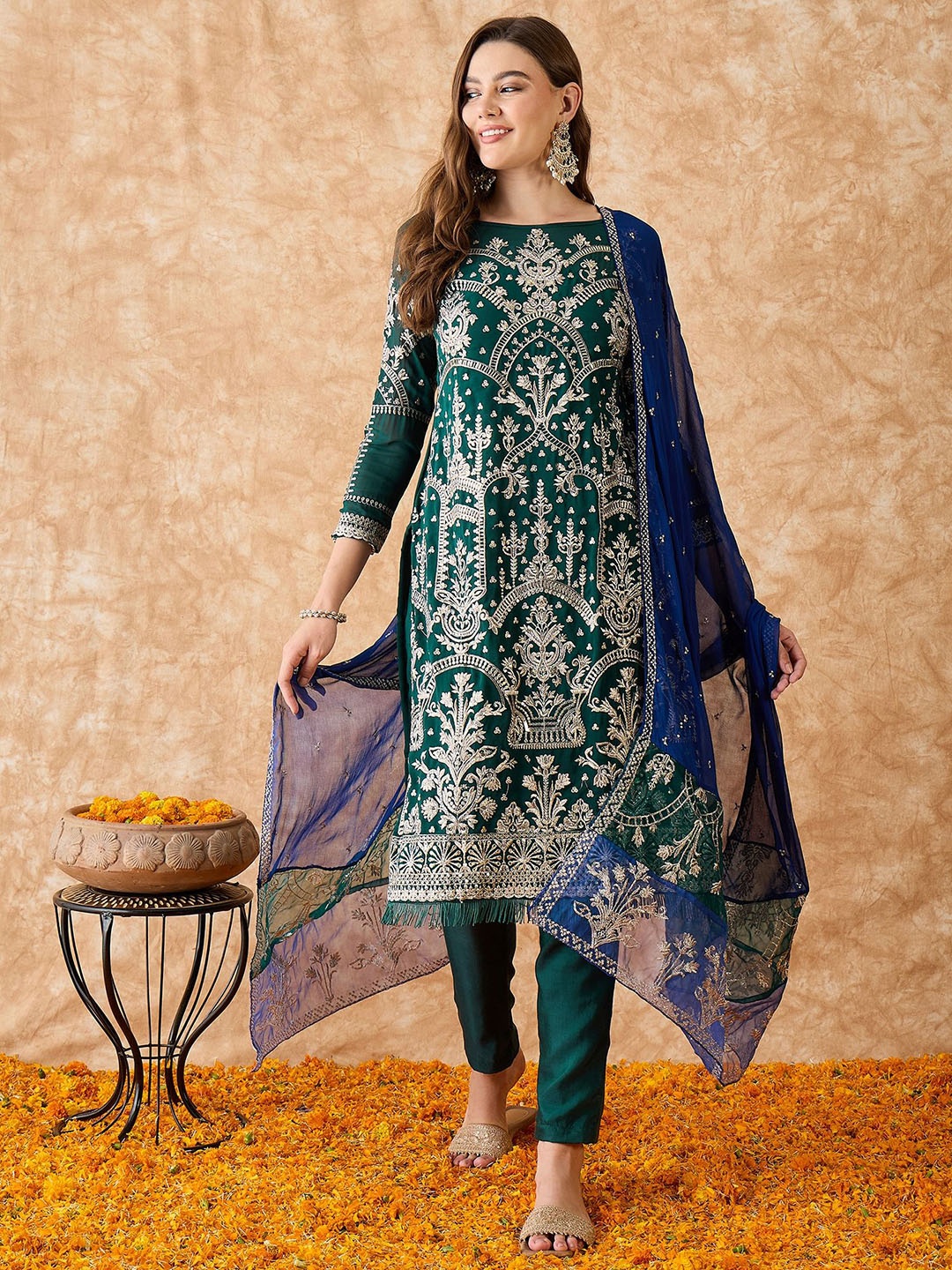 

SHADOW & SAINING Embroidered Silk Georgette Unstitched Dress Material, Green