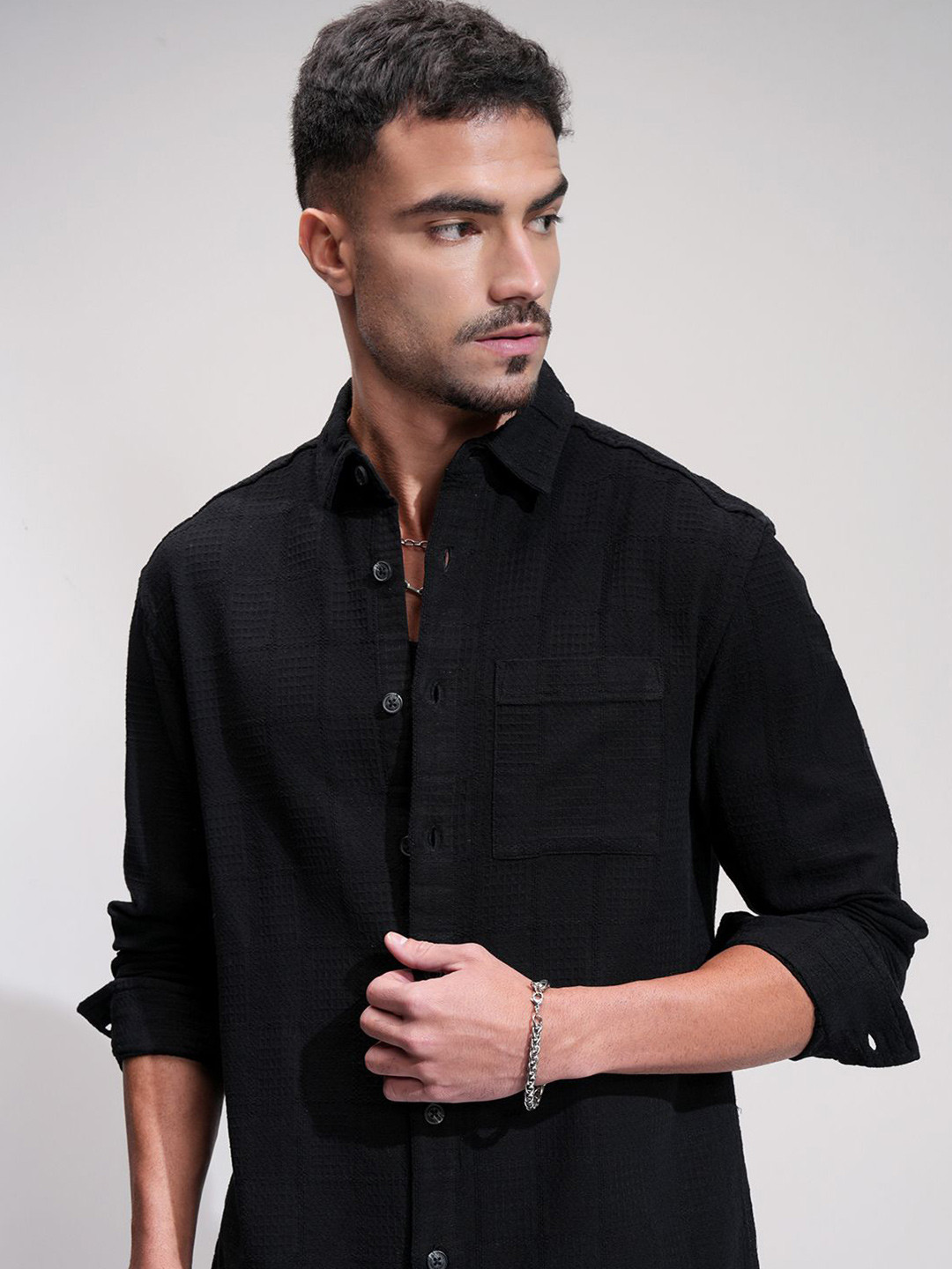 

HIGHLANDER Men Comfort Opaque Casual Shirt, Black