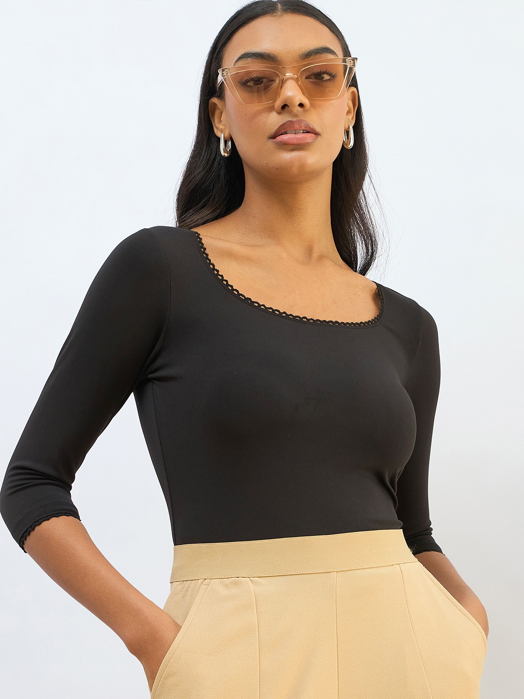 

SASSAFRAS BASICS Cotton Crop Top, Black
