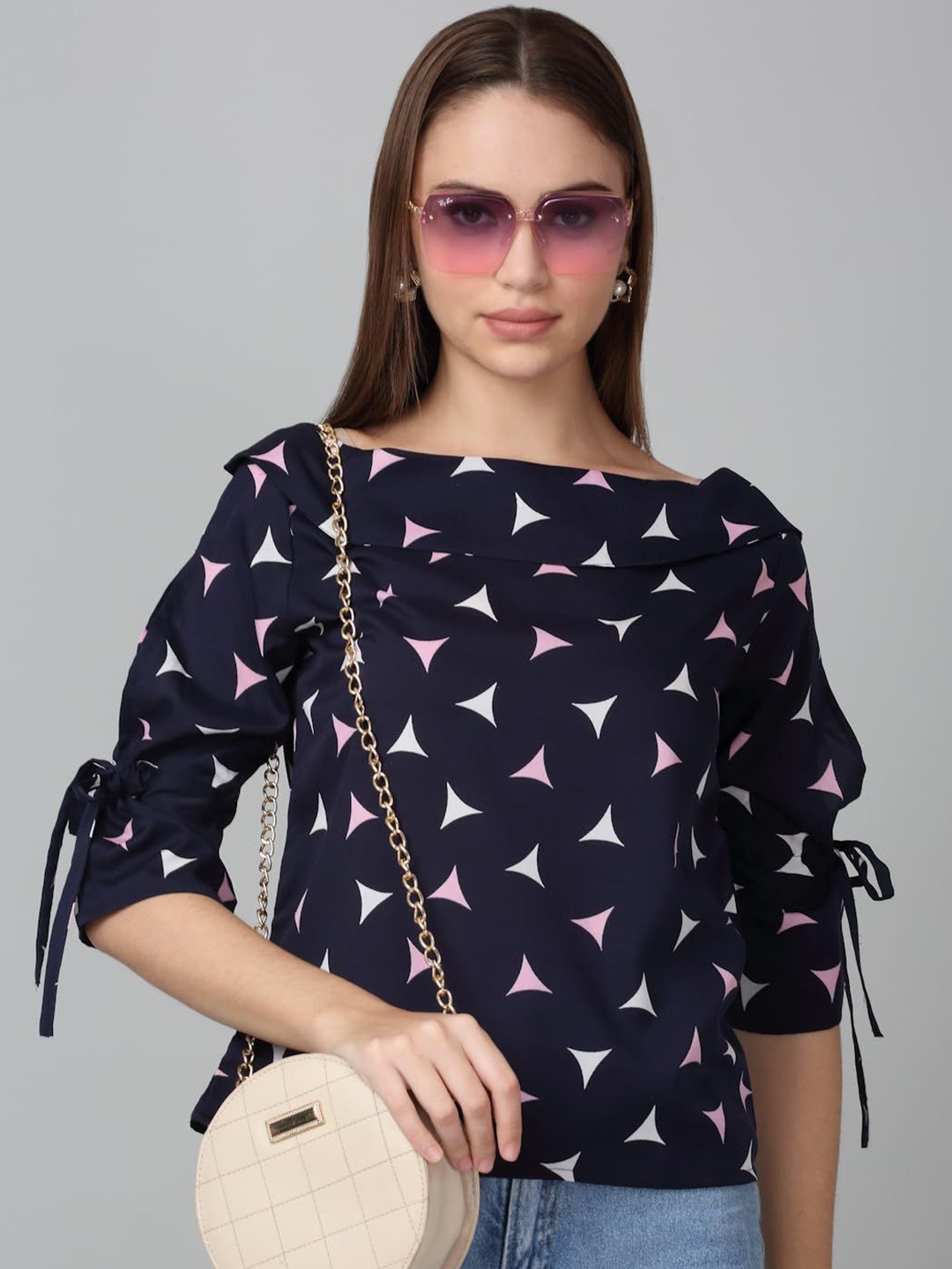 

SZN Print Slit Sleeve Top, Navy blue