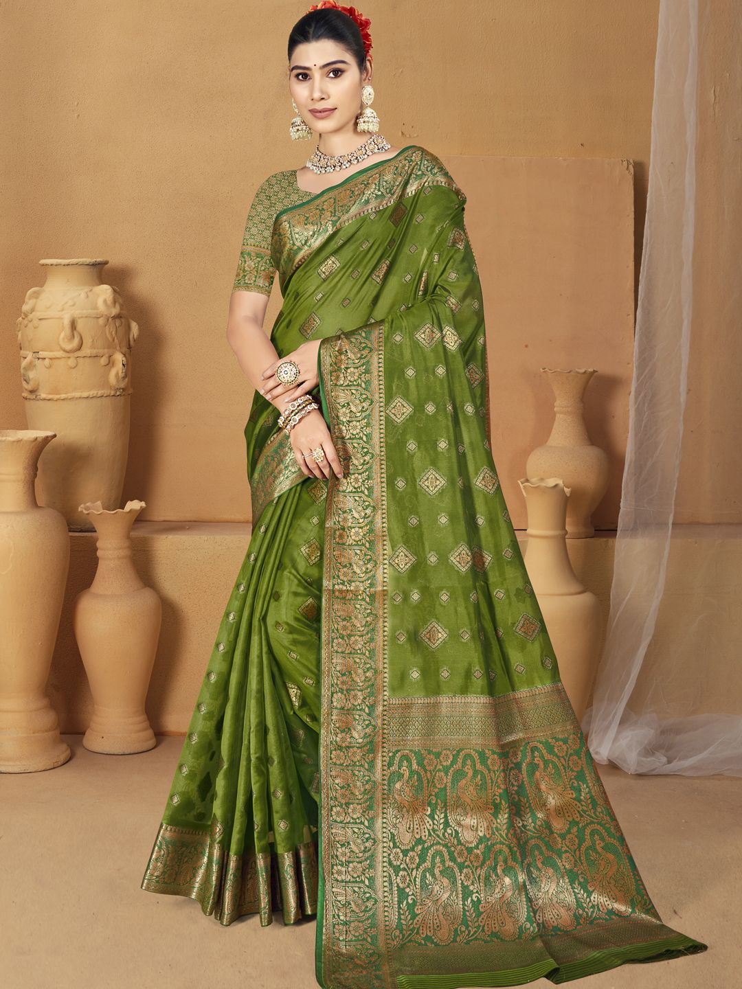 

SANGAM PRINTS Zari Silk Blend Designer Tussar Saree, Green