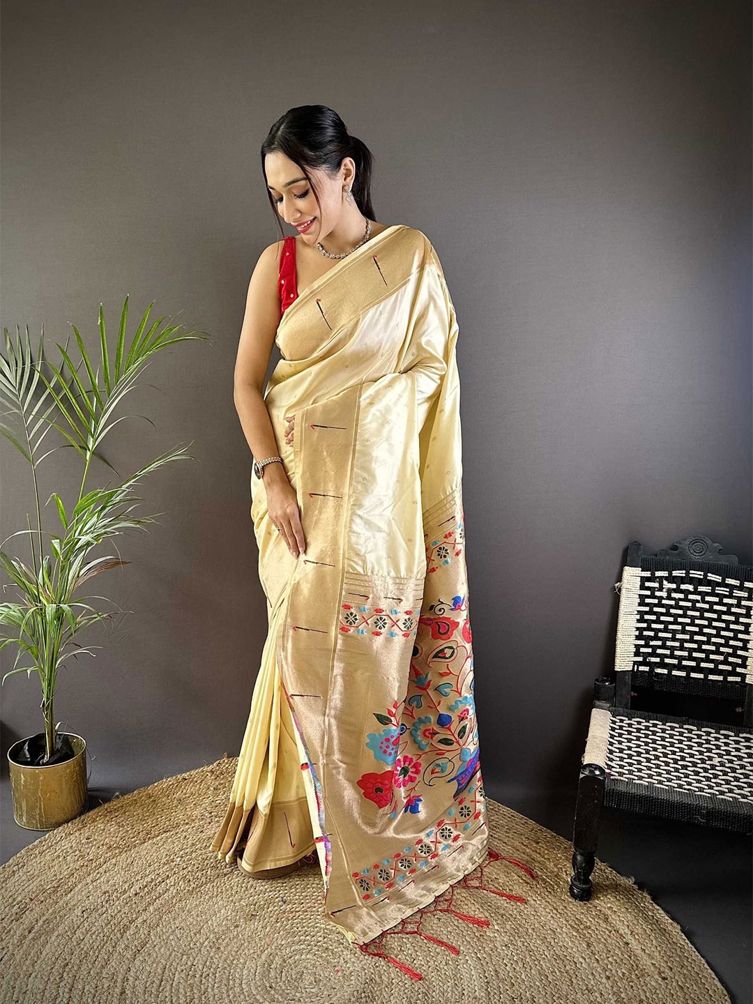 

LeeliPeeri Designer Woven Design Zari Silk Blend Paithani Saree, Cream