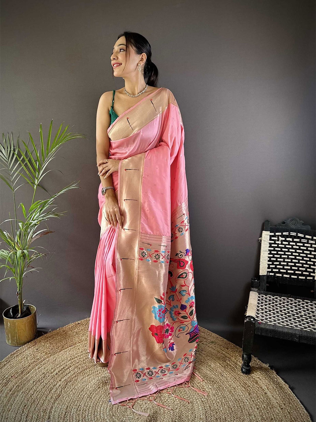 

LeeliPeeri Designer Woven Design Zari Silk Blend Paithani Saree, Pink