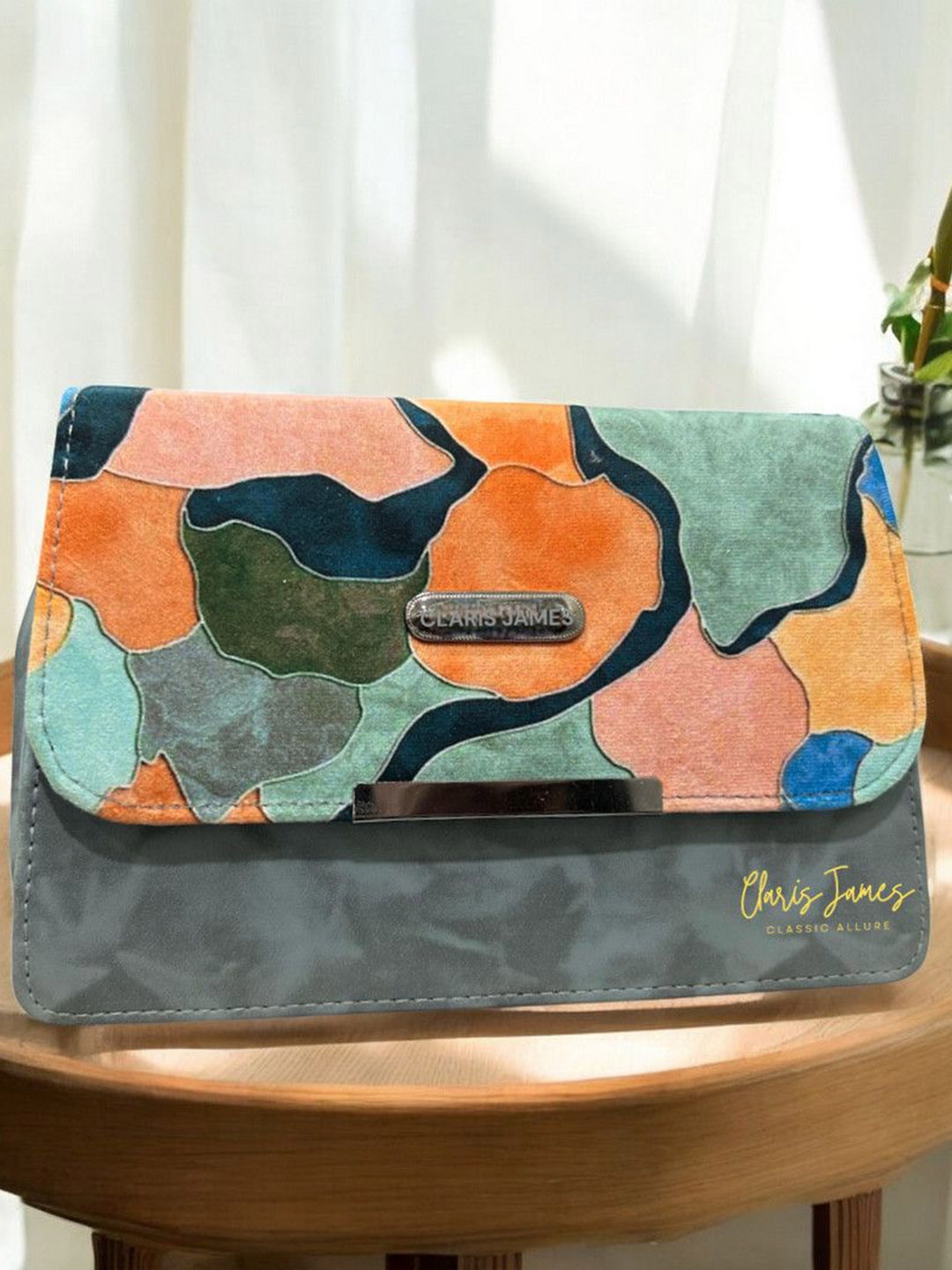 

CLARIS JAMES PU Sling Bag, Grey