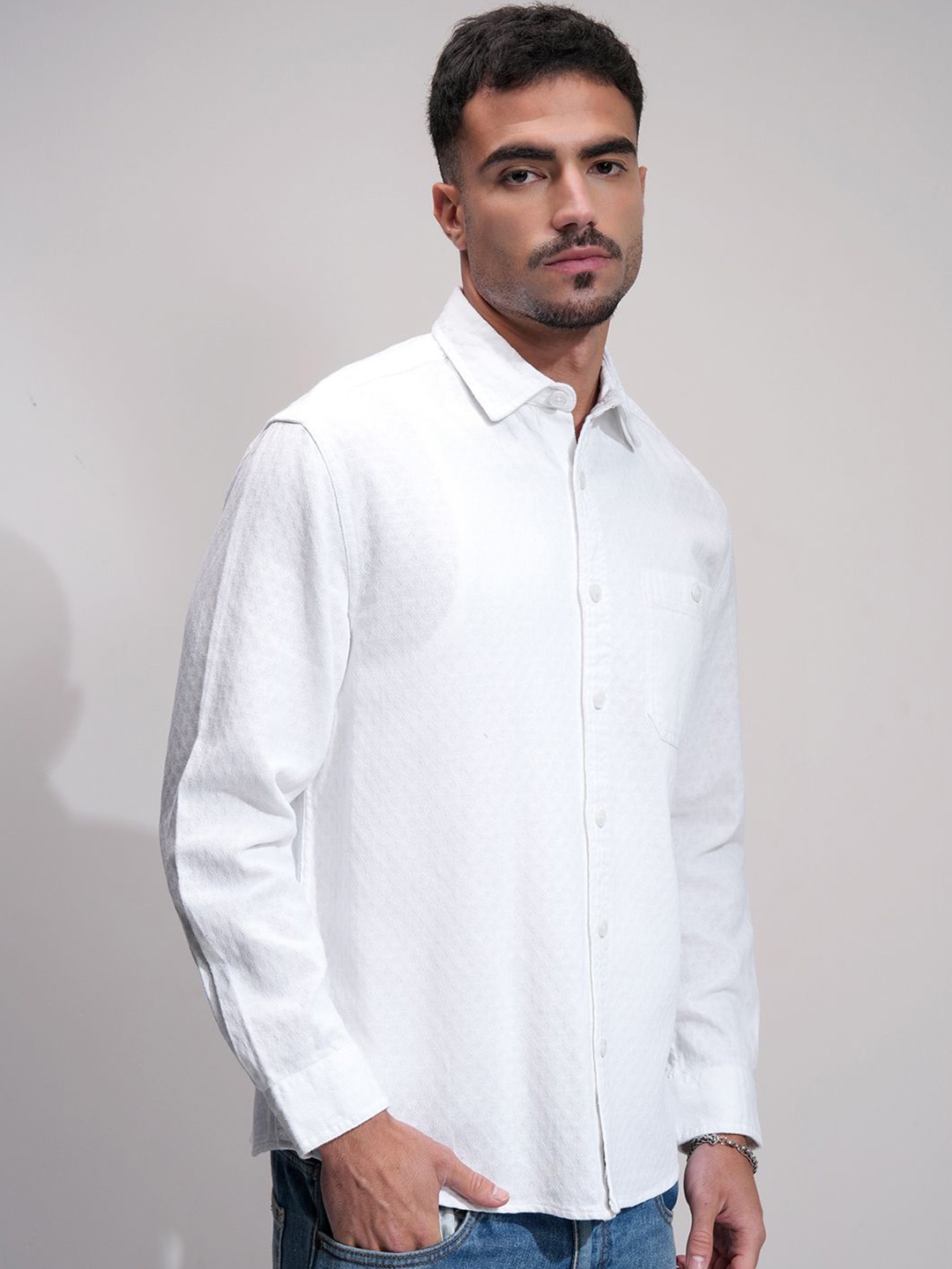 

HIGHLANDER Men Comfort Opaque Casual Shirt, White