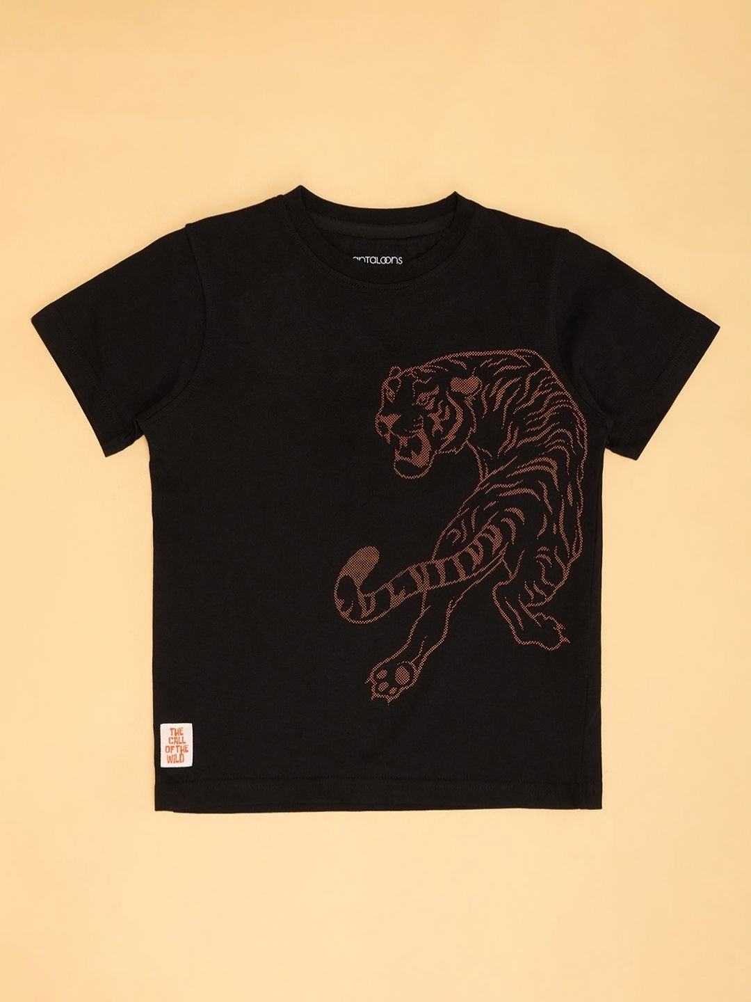 

Pantaloons Junior Boys Printed Applique T-shirt, Black