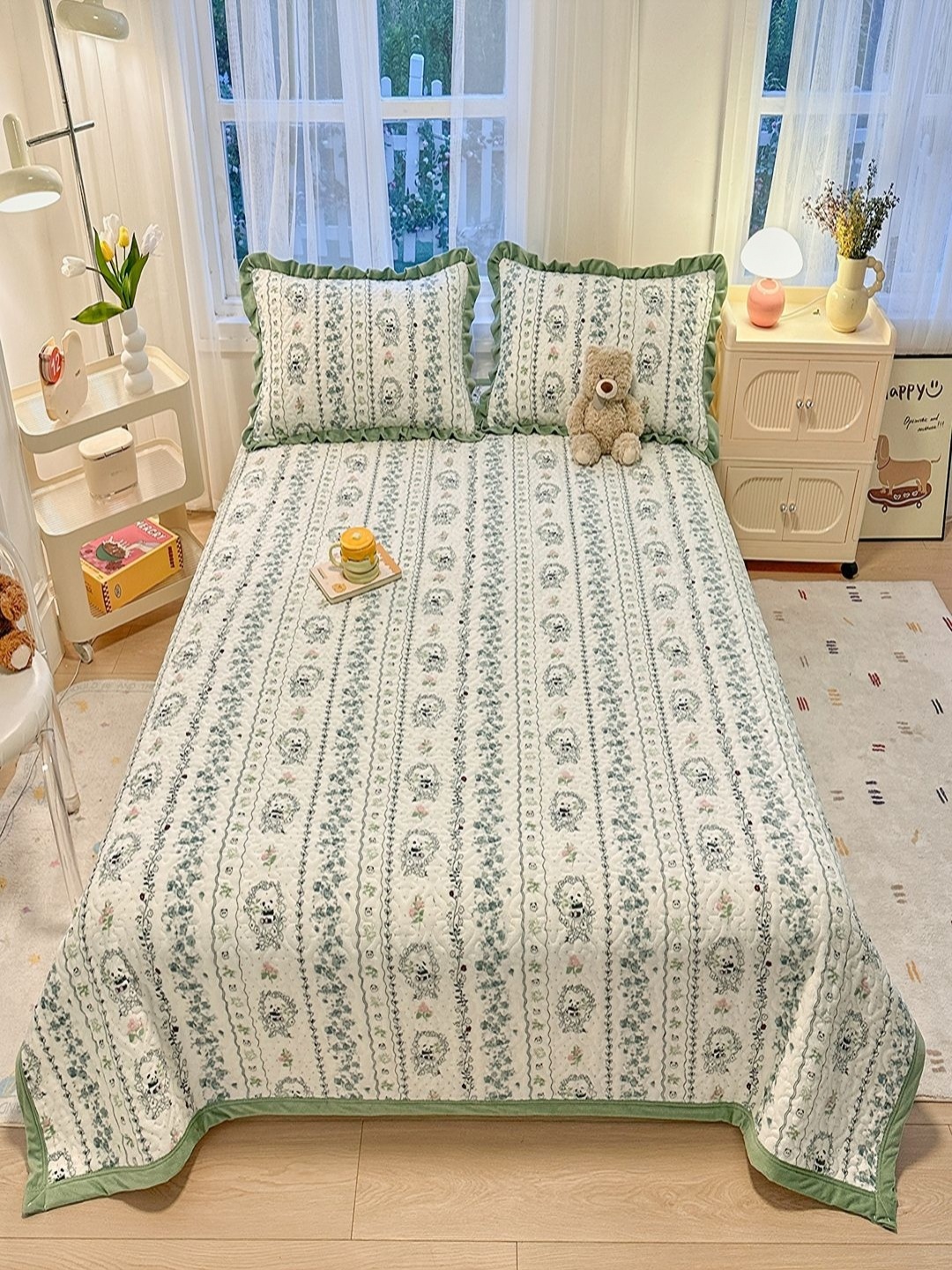 

JC HOME Green & White Printed