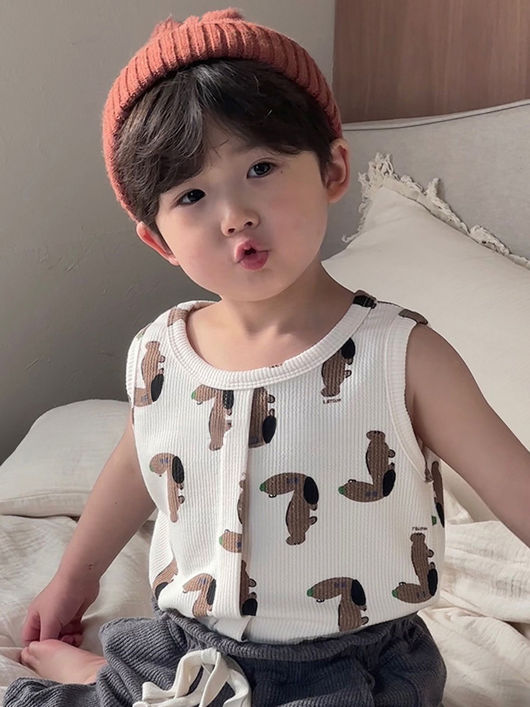 

LULU & SKY Boys T-shirt, White