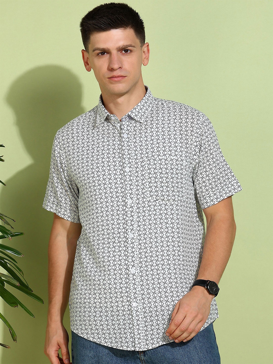 

Moda Rapido Men Classic Floral Opaque Checked Casual Shirt, Multi
