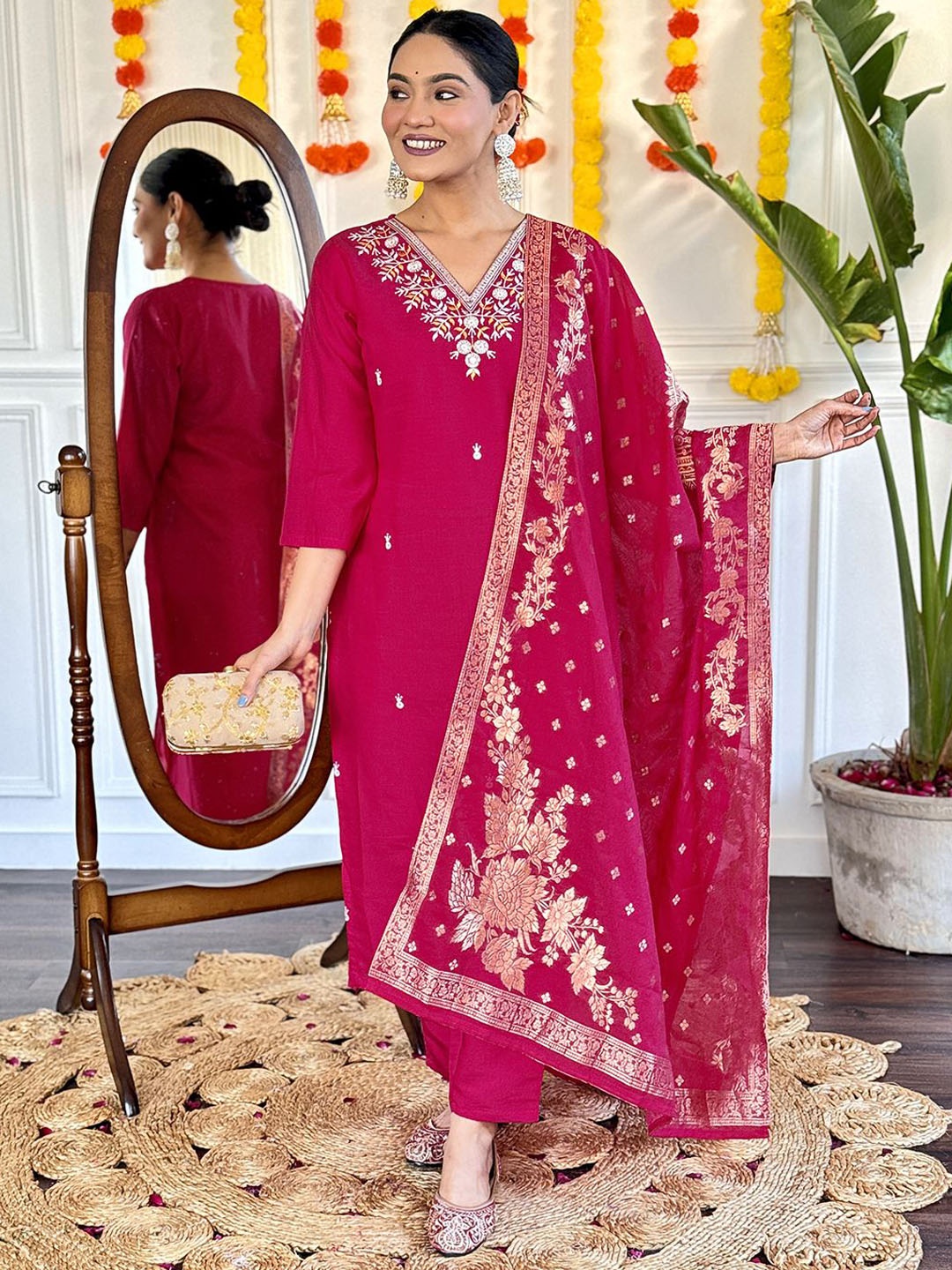 

Bhavyam Women Ethnic Motifs Embroidered Chanderi Silk Kurta with Trousers & With Dupatta, Pink