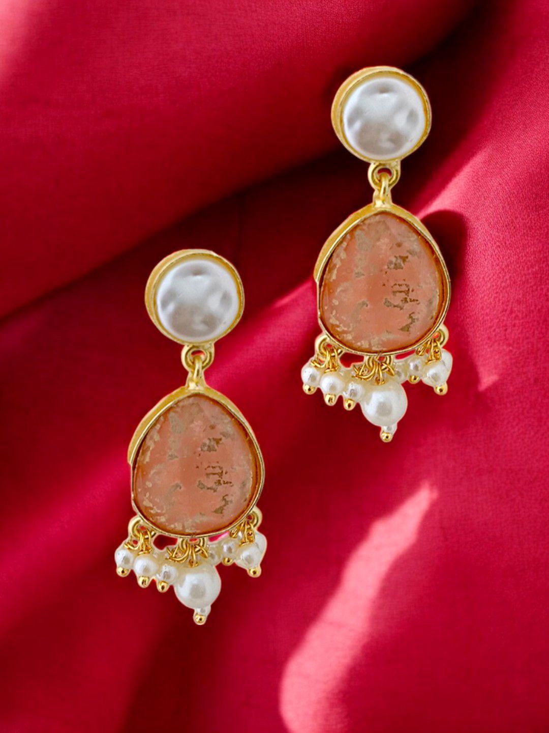 

TISHUL JEWELS Classic Studs Earrings, Peach