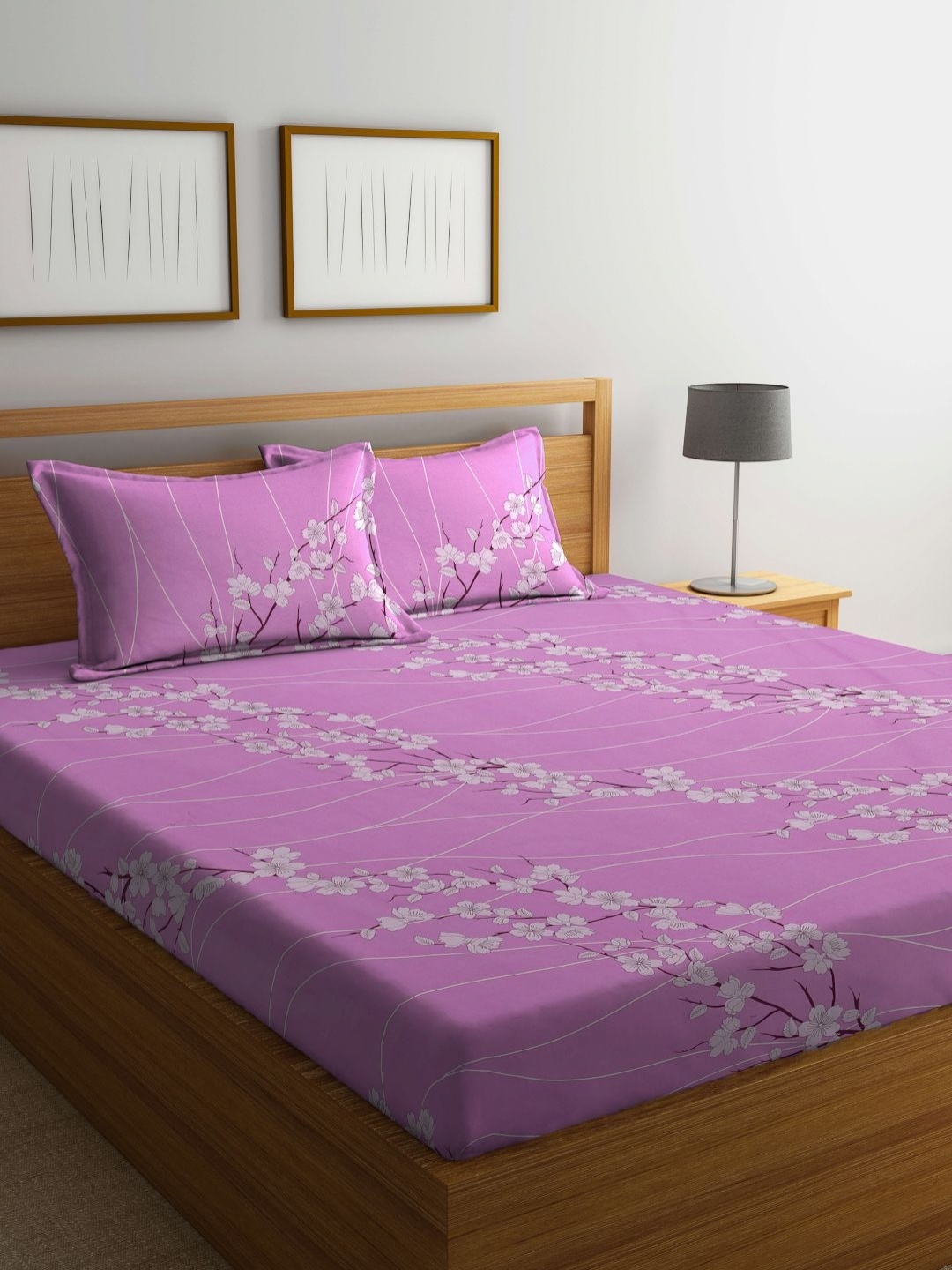 

Myntra Elegant Homes Pink & White Floral 400 TC King Bedsheet with 2 Pillow Covers