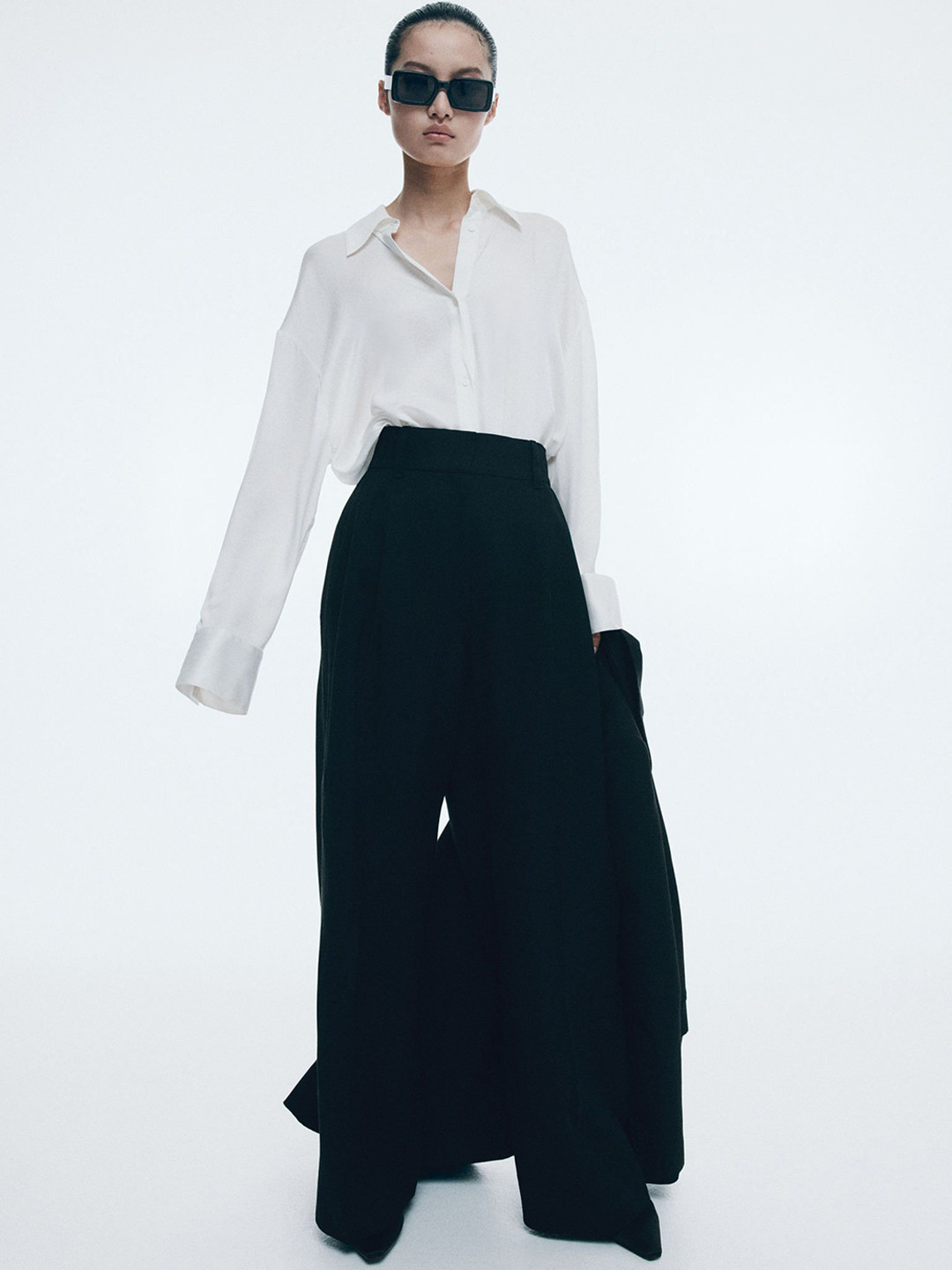 

H&M Wide Linen-Blend Trousers, Black