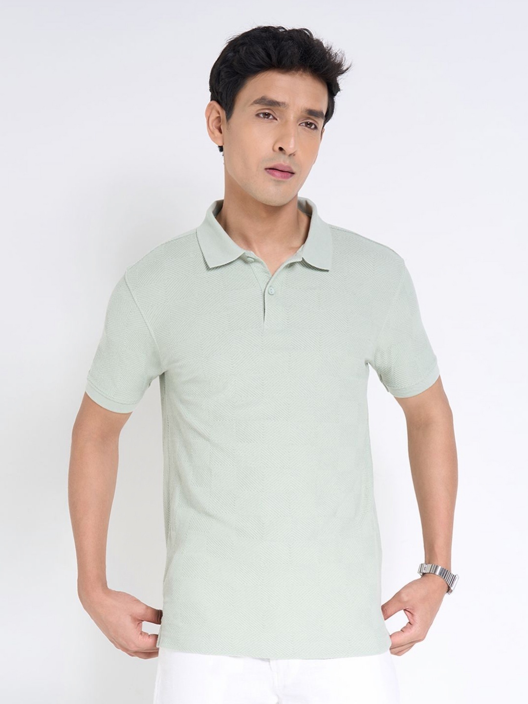 

Peregrine by Pantaloons Men Polo Collar Pockets Slim Fit T-shirt, Green