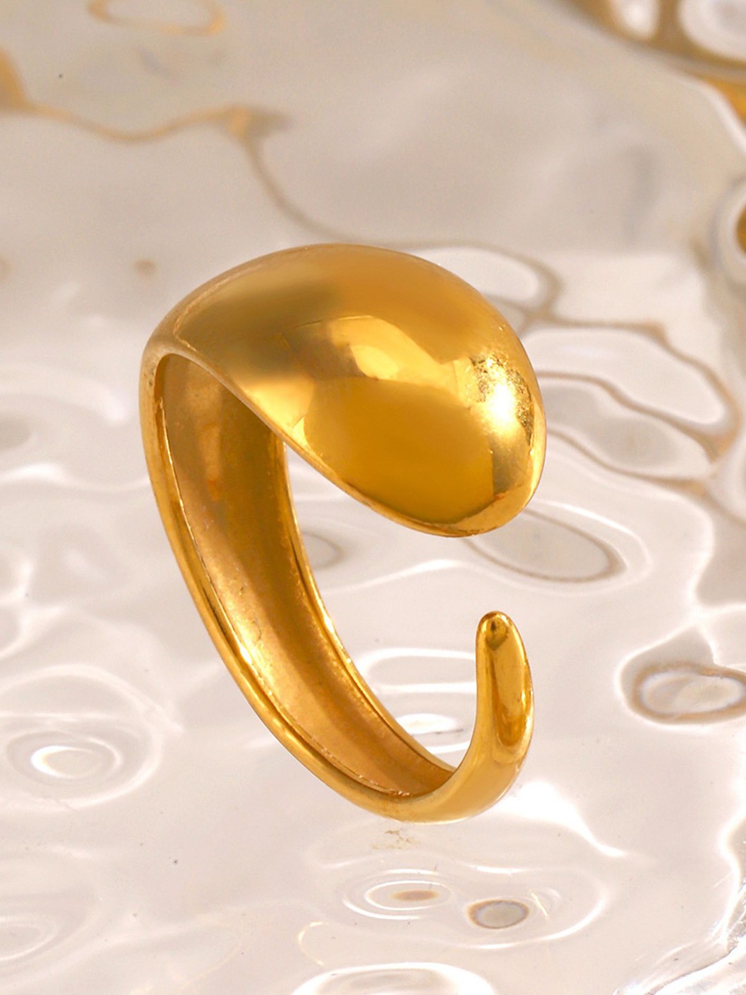 

LULU & SKY Gold-Plated Adjustable Finger Ring