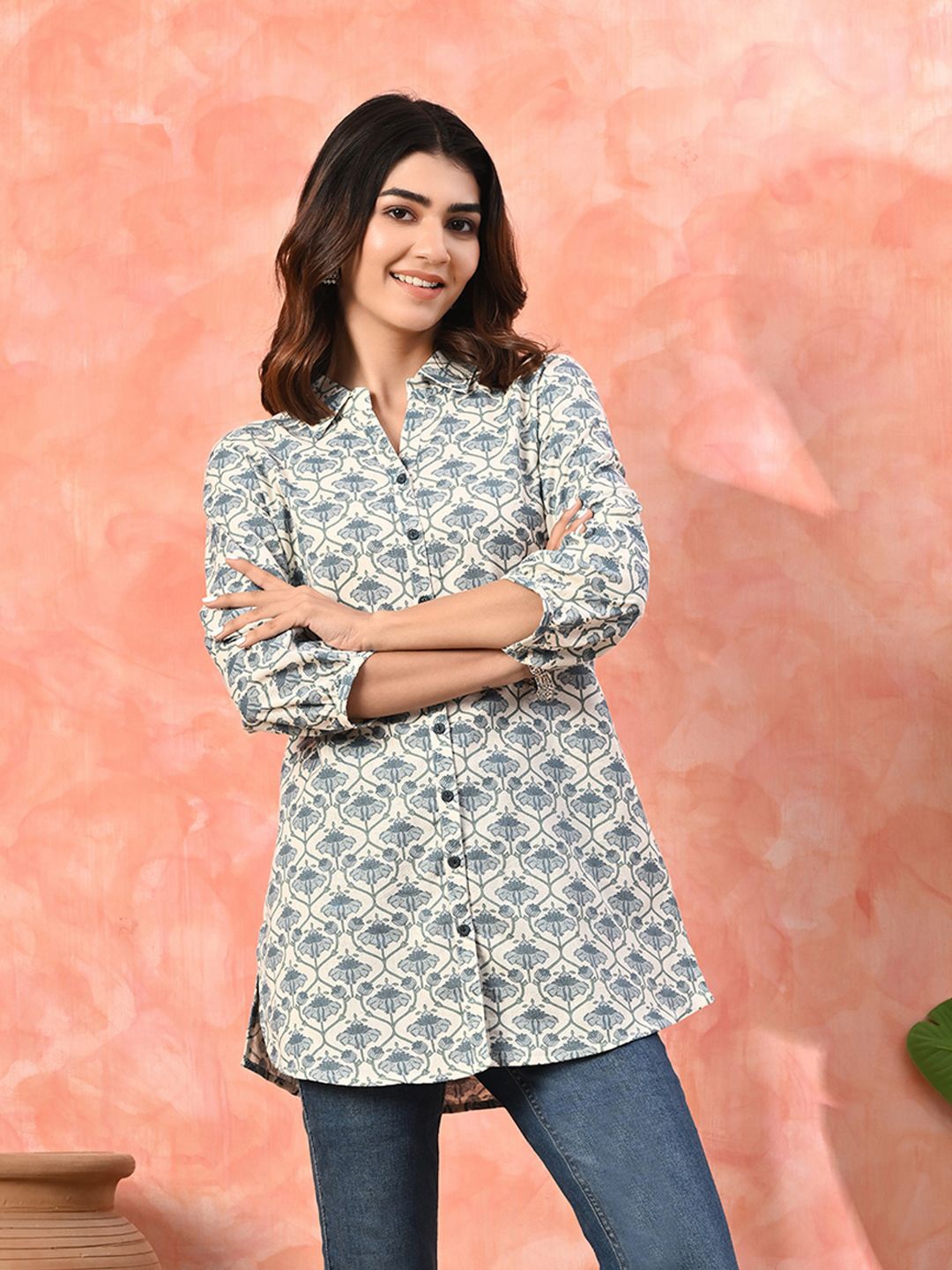 

Sangria Mandarin Collar Printed Cotton Ethnic Tunic, Blue