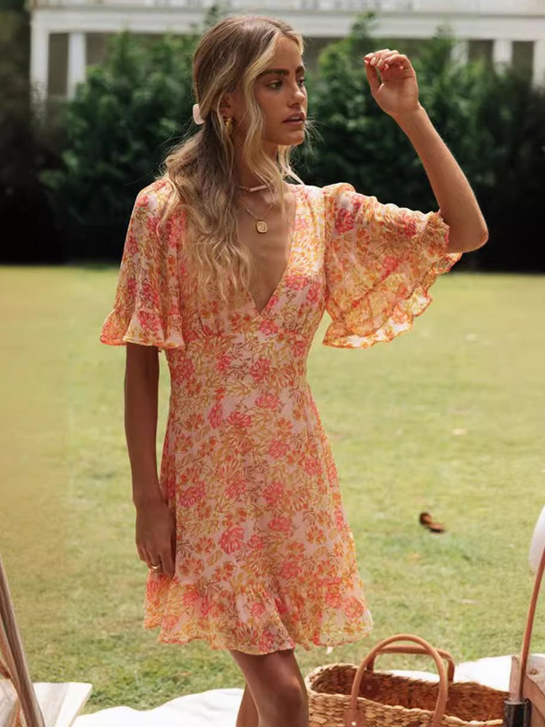 

Mast & Harbour Floral Print Bell Sleeve Fit & Flare Dress, Multi