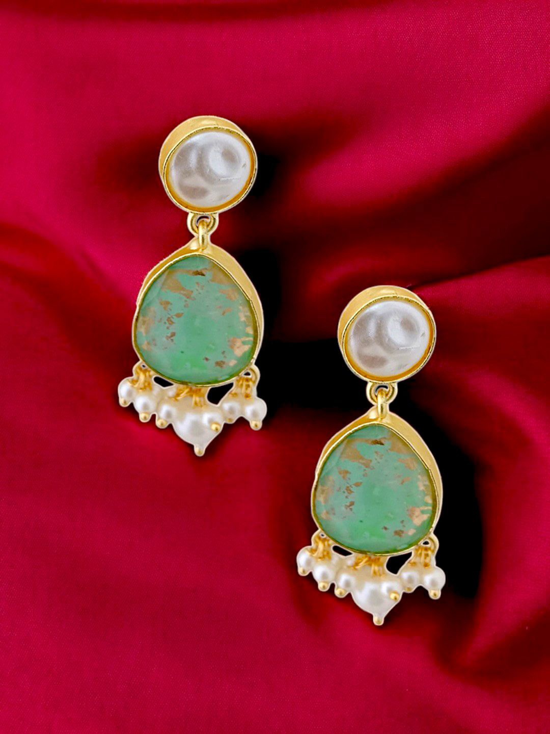 

TISHUL JEWELS Classic Studs Earrings, Sea green