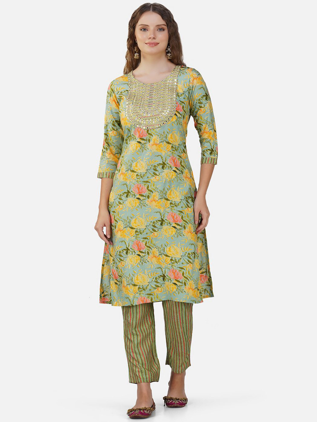 

Charitra Women Floral Printed Regular Thread Work Kurta with Trousers, Green
