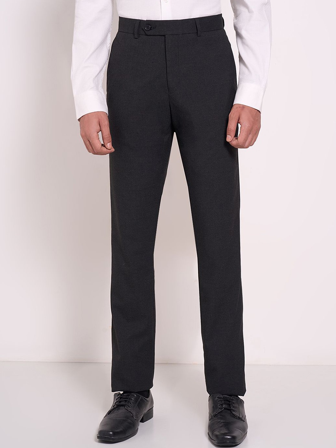 

Peregrine by Pantaloons Men Slim Fit Trousers, Grey