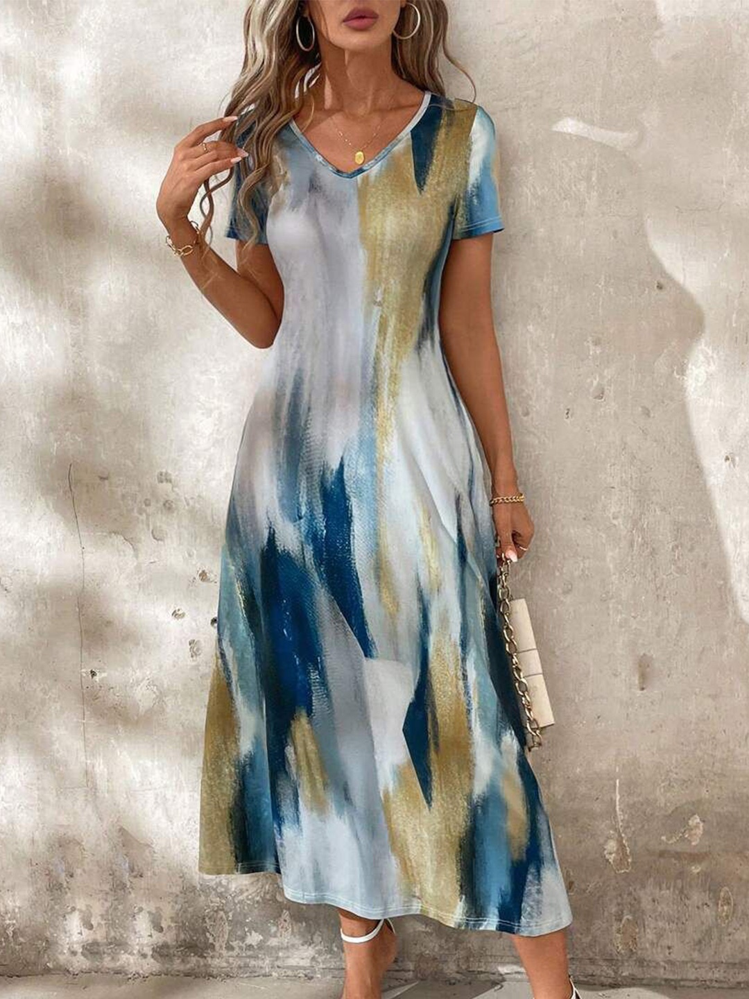 

StyleCast x Revolte Tie and Dye Print A-Line Midi Dress, Blue