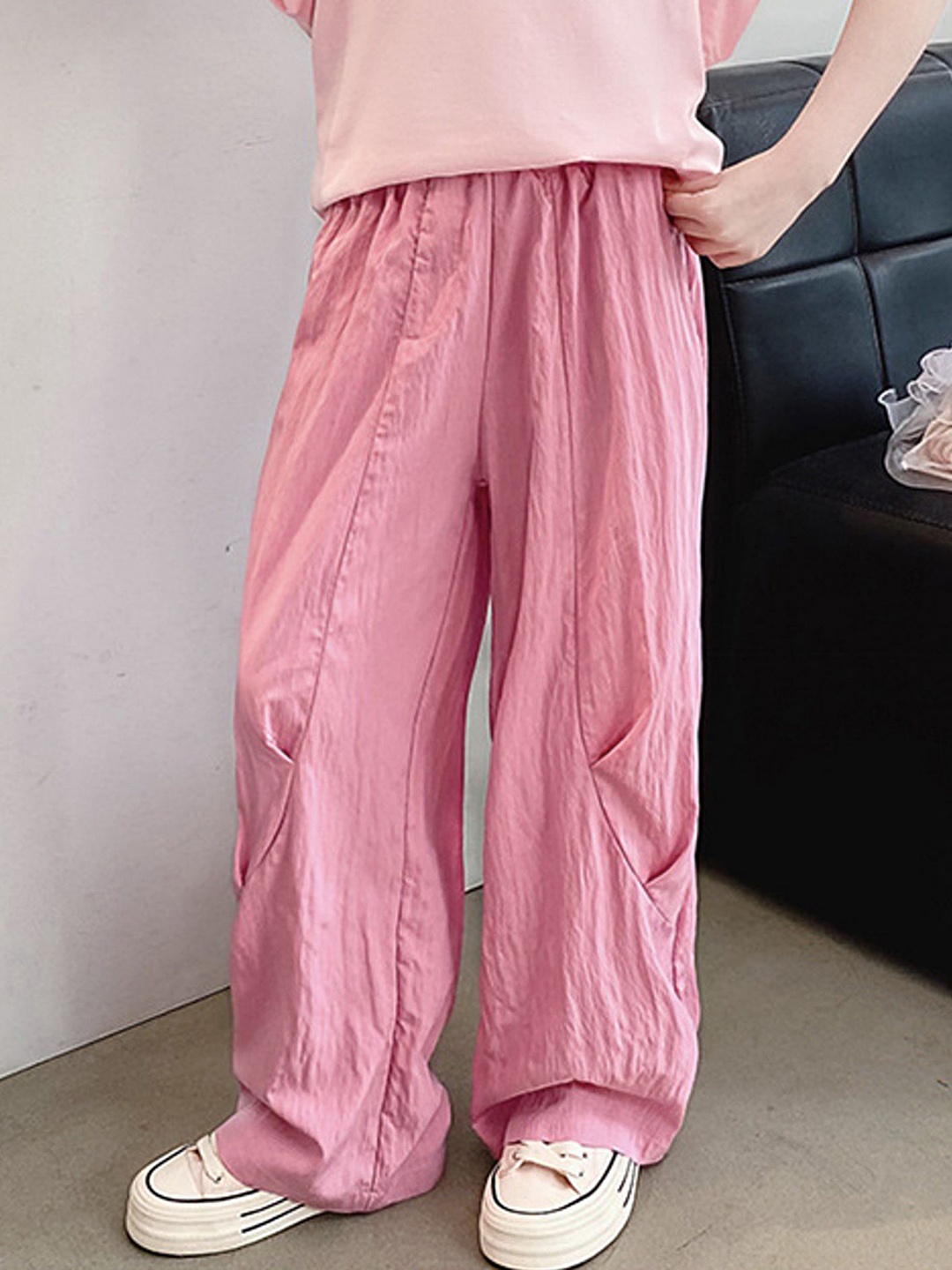 

LULU & SKY Girls Wide Leg High-Rise Low Distress Jeans, Pink