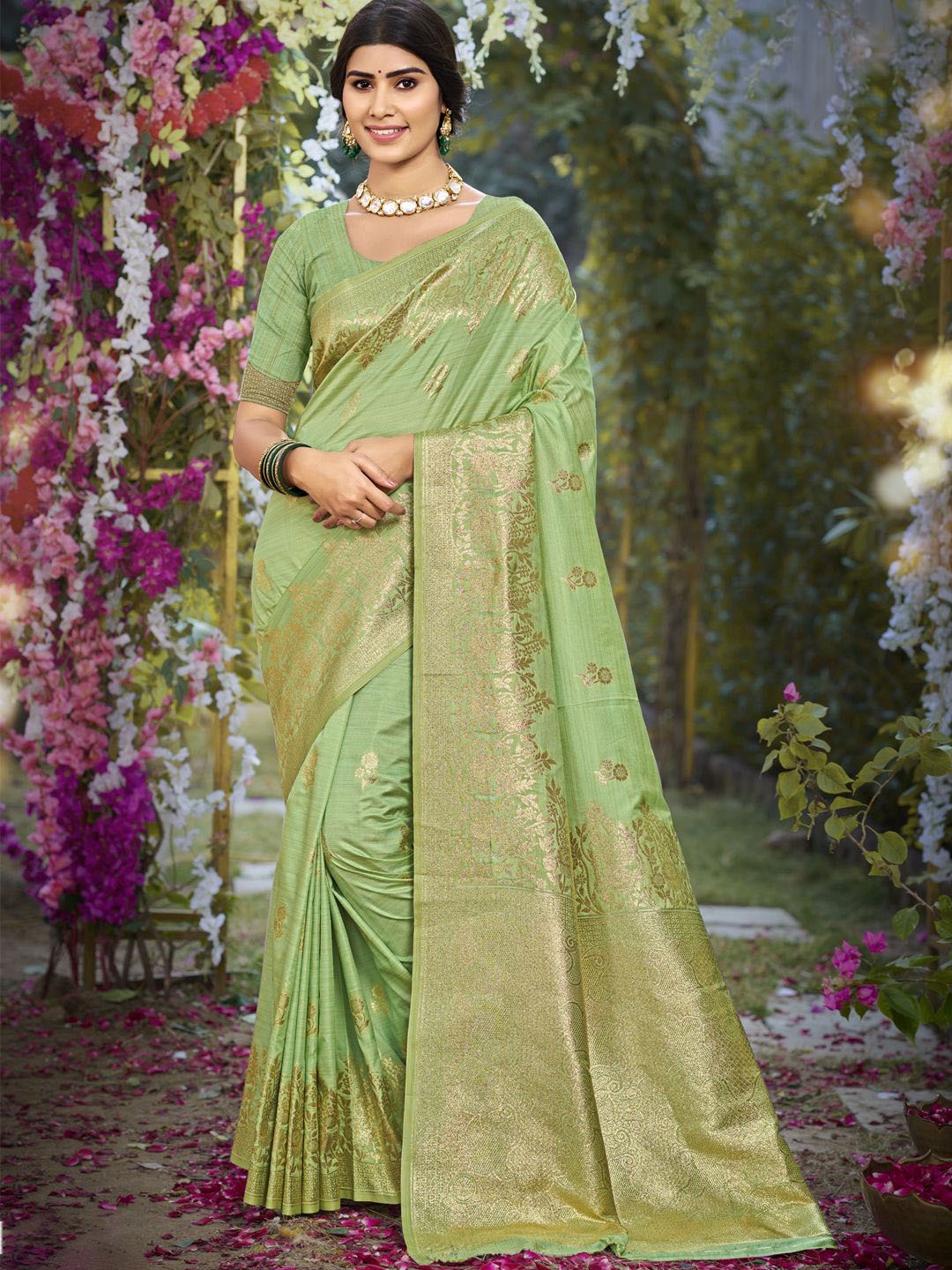 

SANGAM PRINTS Woven Design Zari Silk Blend Tussar Saree, Fluorescent green