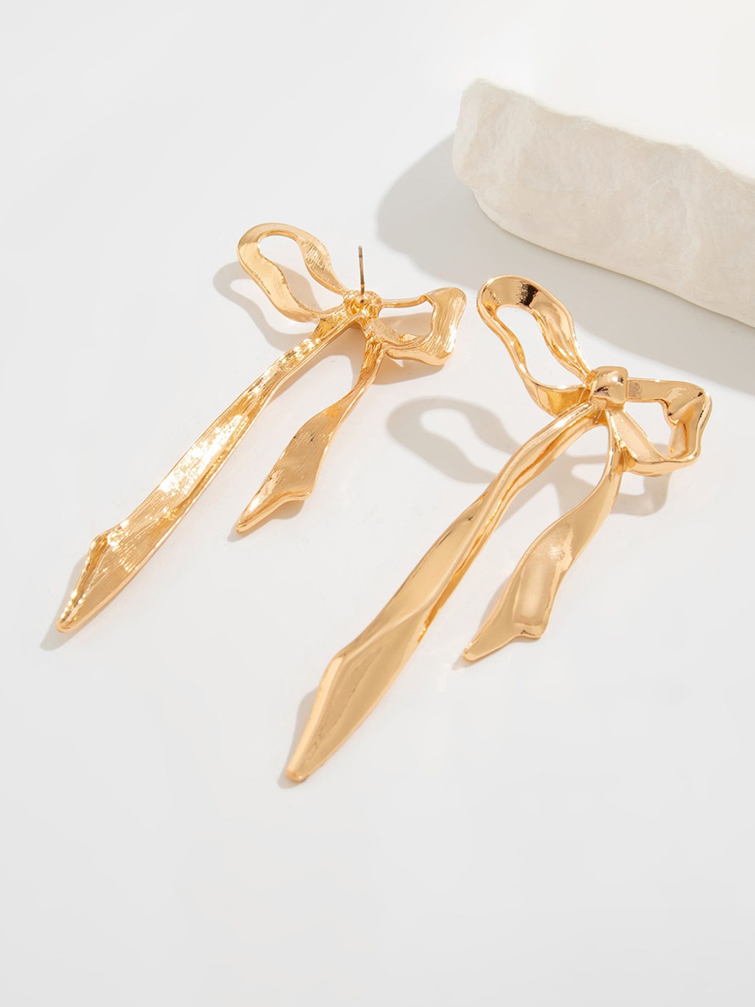 

LULU & SKY Contemporary Studs Earrings, Gold