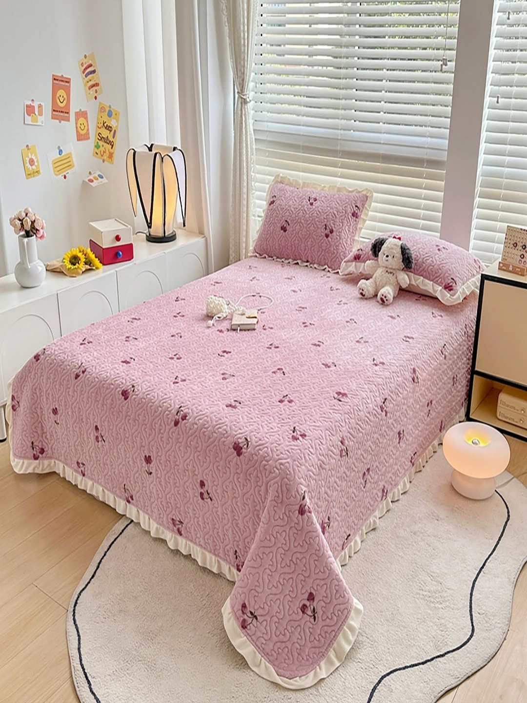 

JC HOME Pink & White Printed Cotton Double King Bed & Pillow Cover
