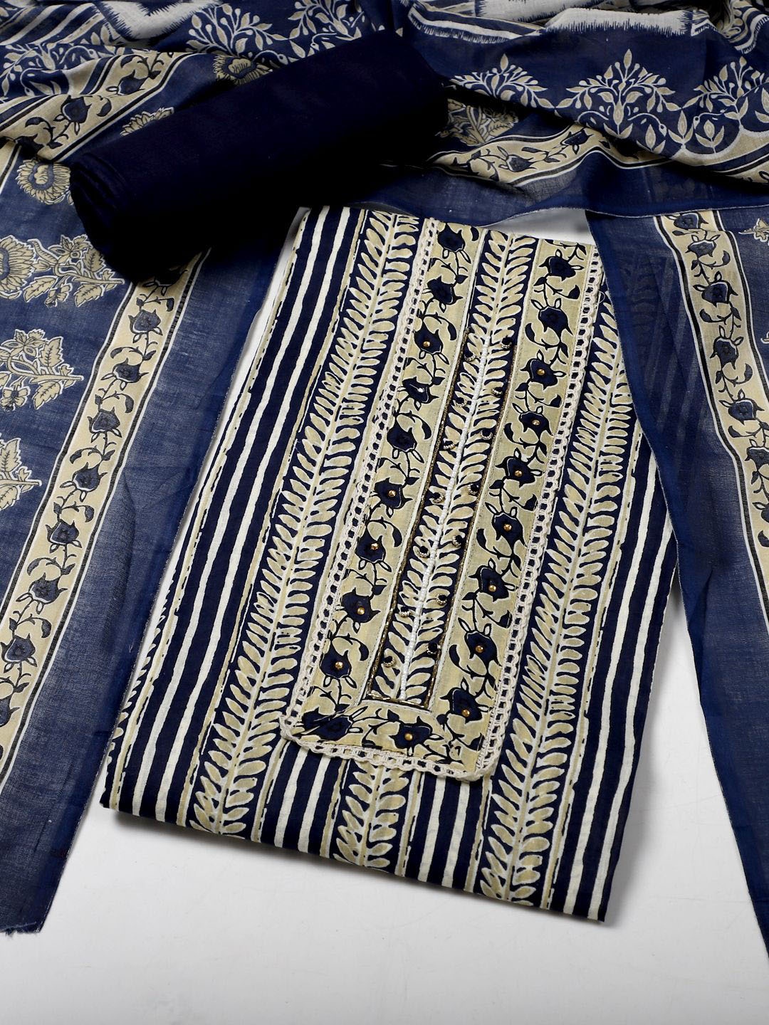 

SALWAR STUDIO Printed Pure Cotton Unstitched Dress Material, Blue