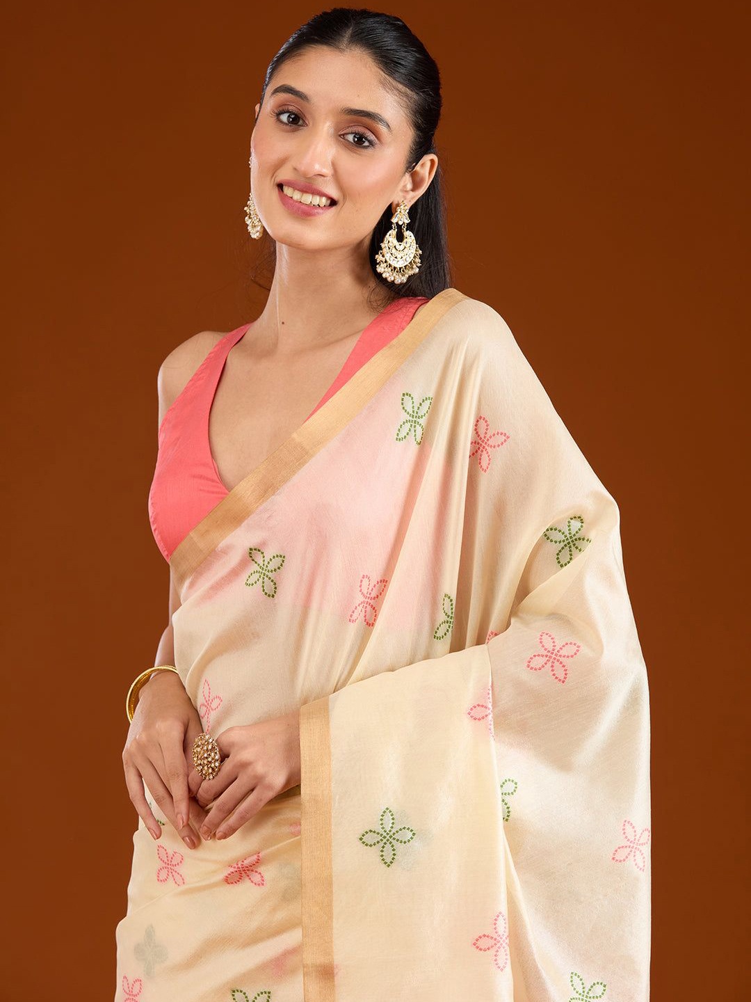 

Ethnielle Ethnic Motifs Zari Silk Blend Banarasi Saree, Cream