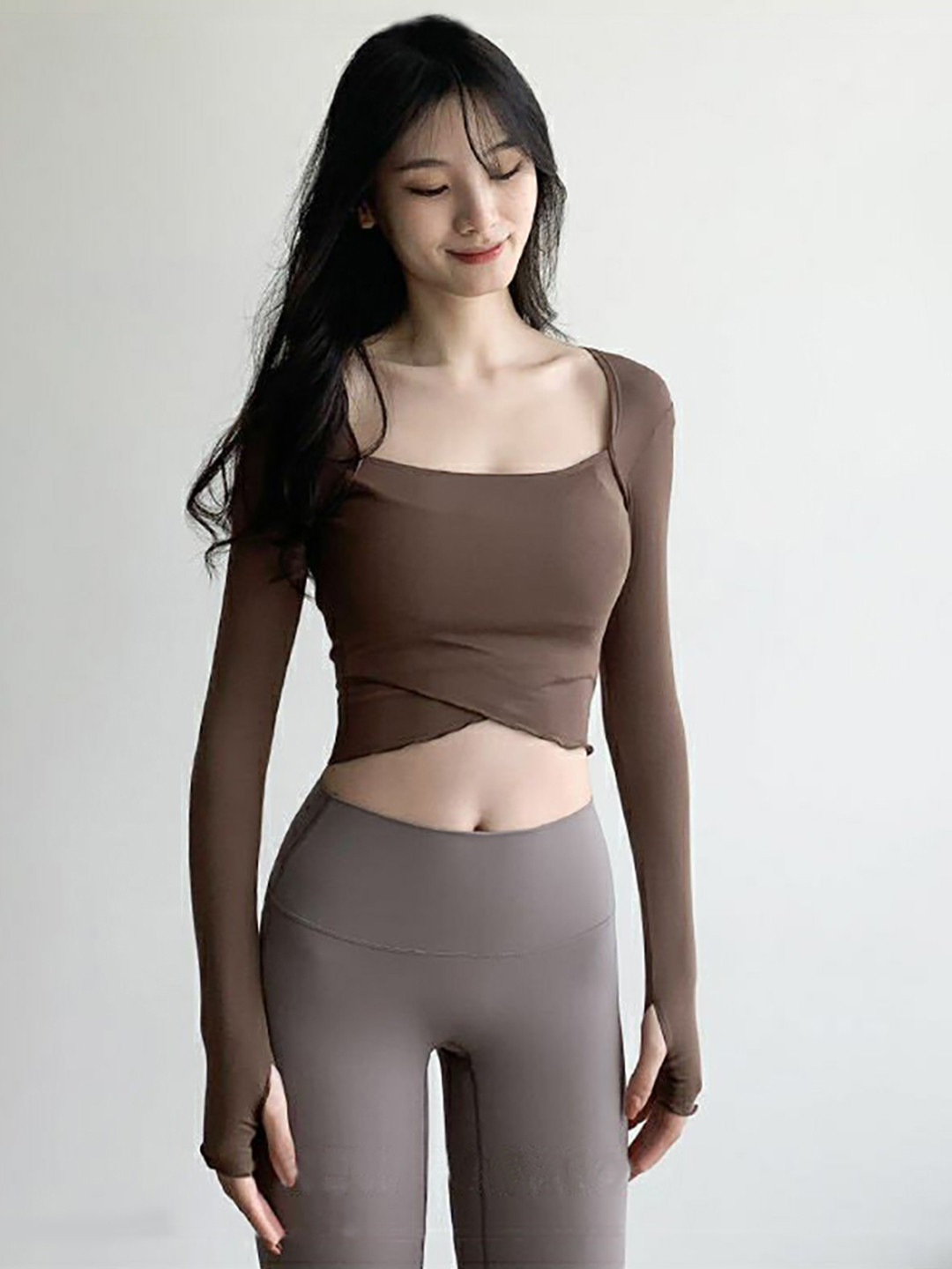 

StyleCast x Revolte Solid Square Neck Fitted Crop Top, Brown