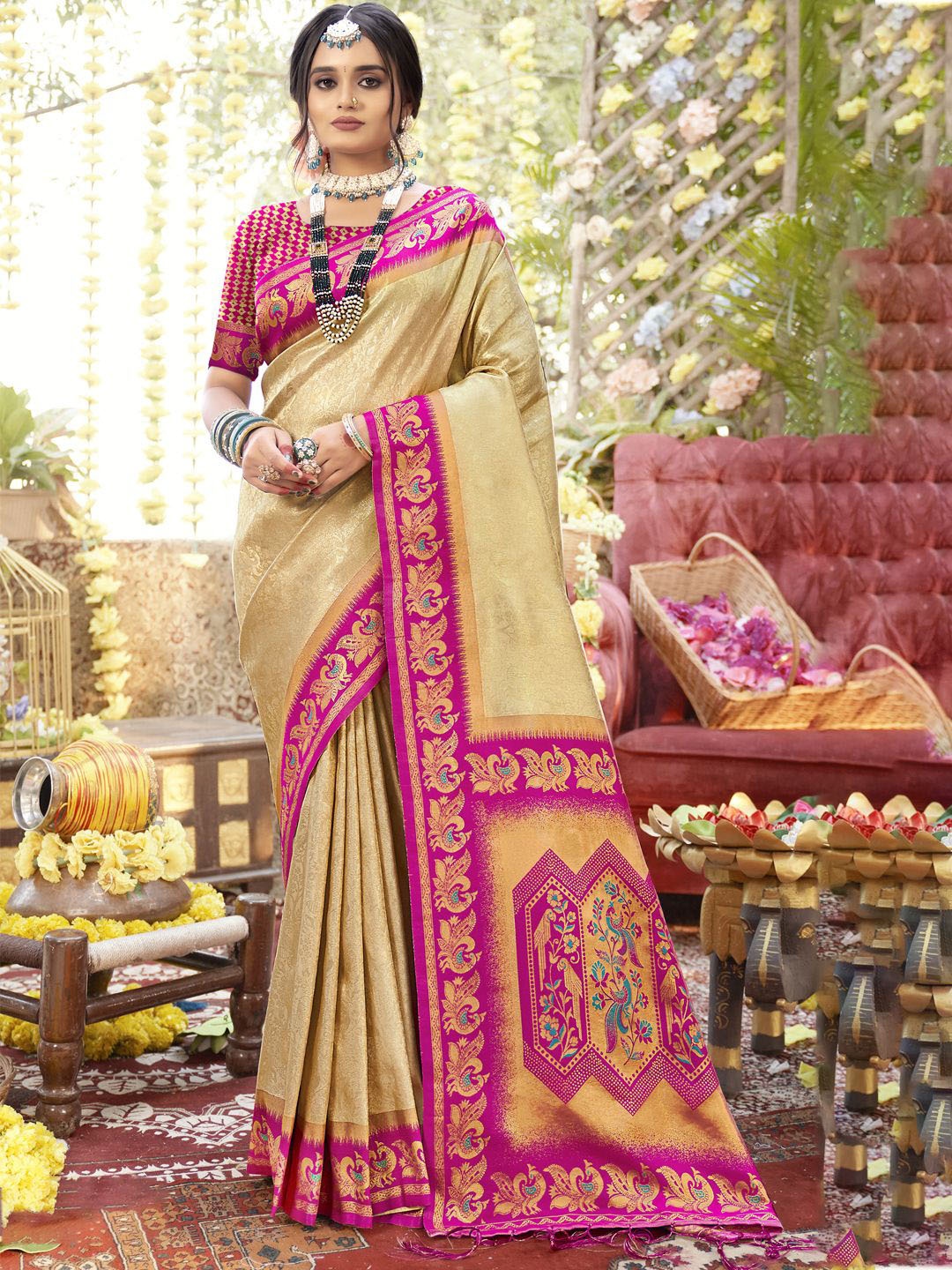 

SANGAM PRINTS Woven Design Zari Silk Blend Tussar Saree, Beige