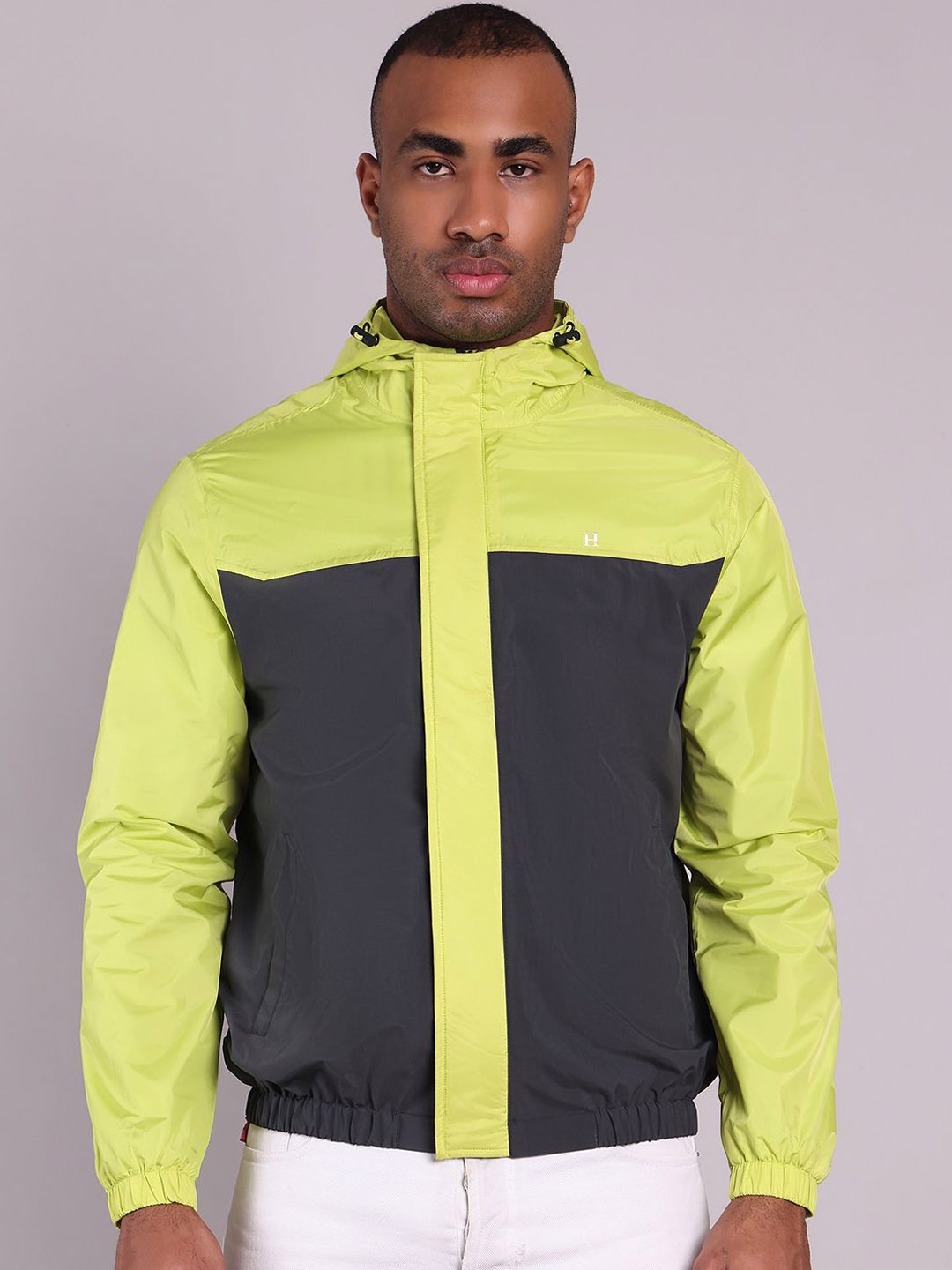 

HOUSE OF VEDAS Color Blocked Waterproof Hooded Rain Jacket, Lime green