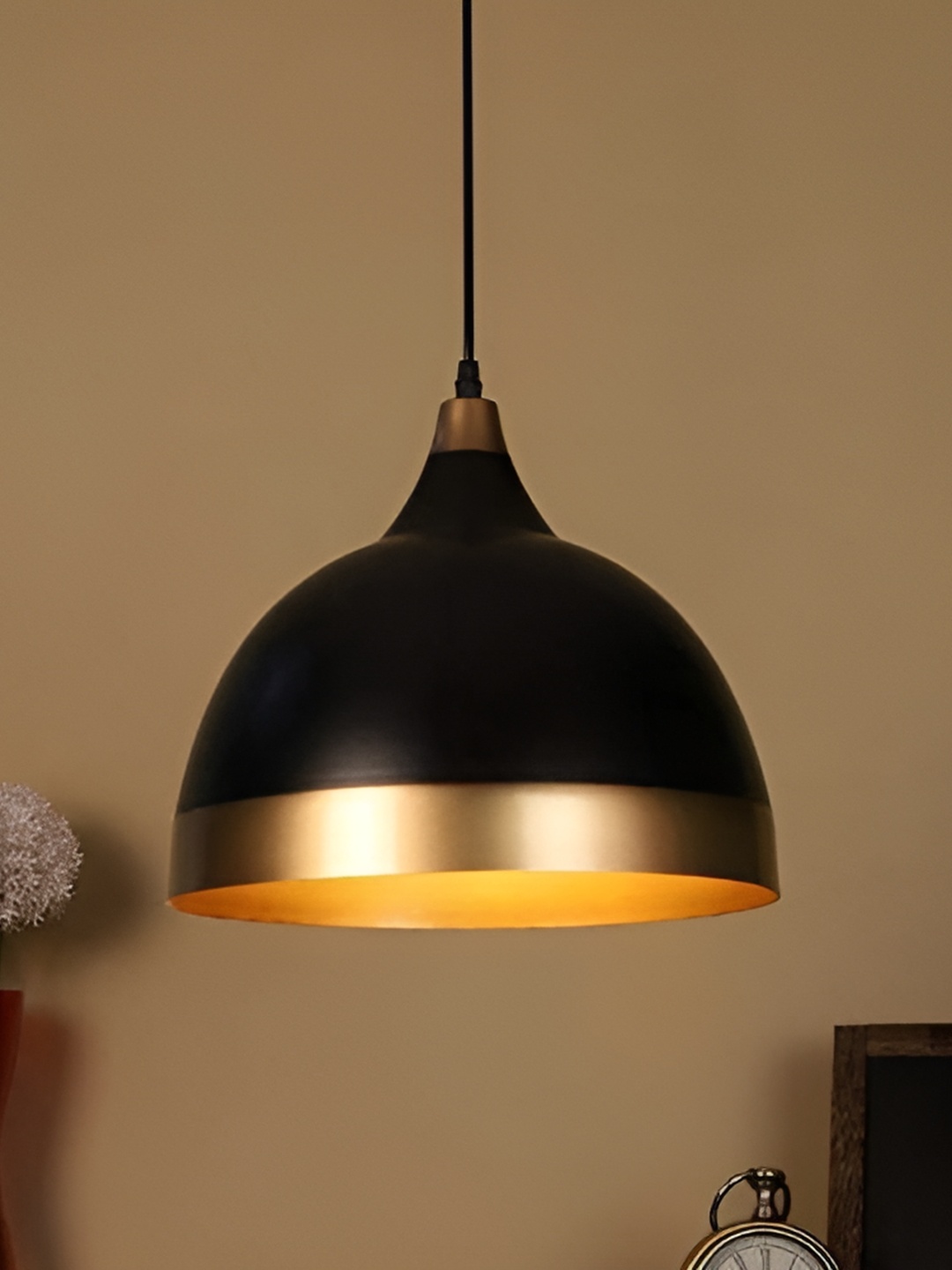 

GAUVIK Black & Gold-Toned Aluminium Ceiling Lamp