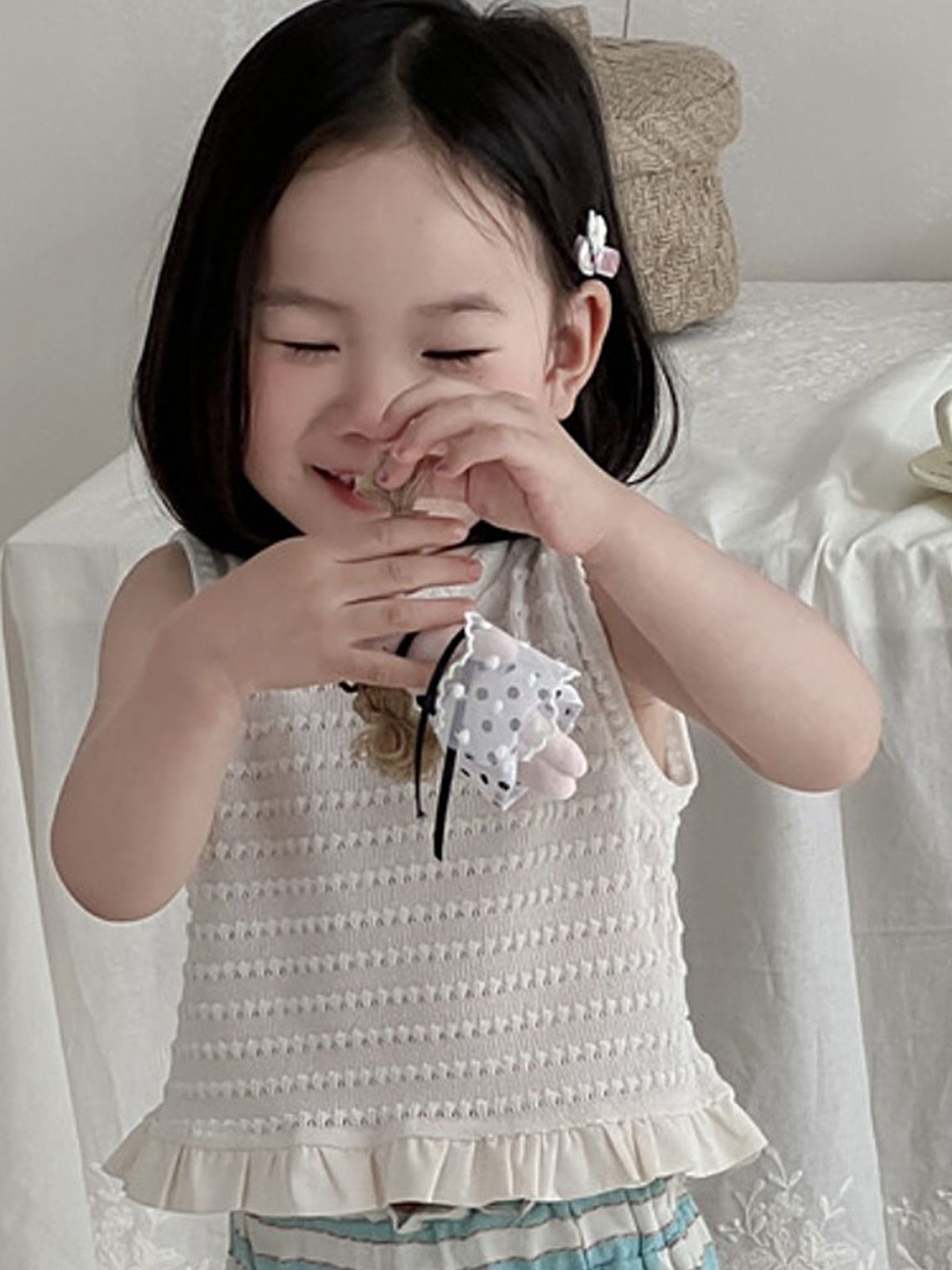 

LULU & SKY Print Top, Off white
