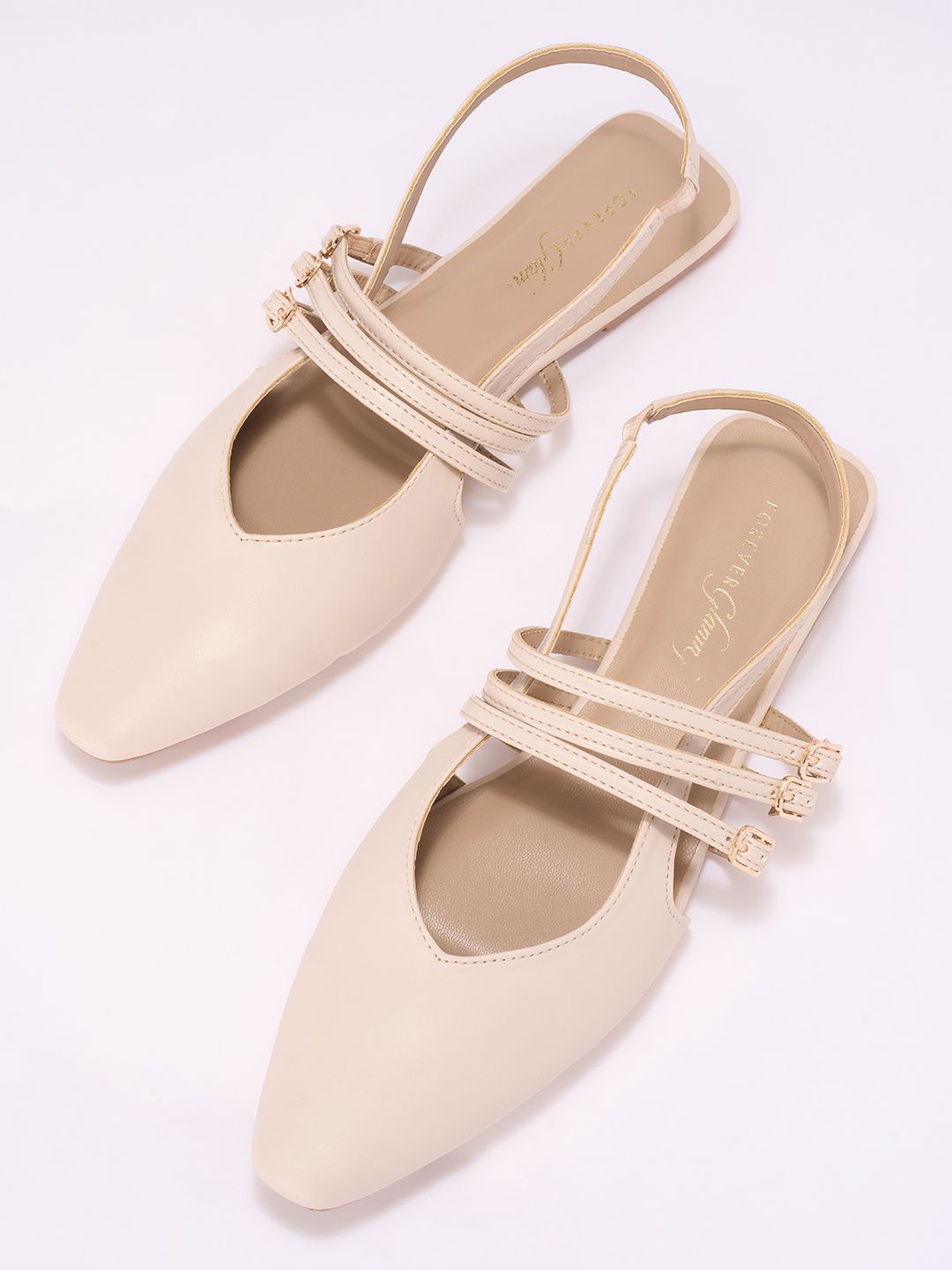 

Forever Glam by Pantaloons Women Ethnic Fashion with Bows Flats, Cream