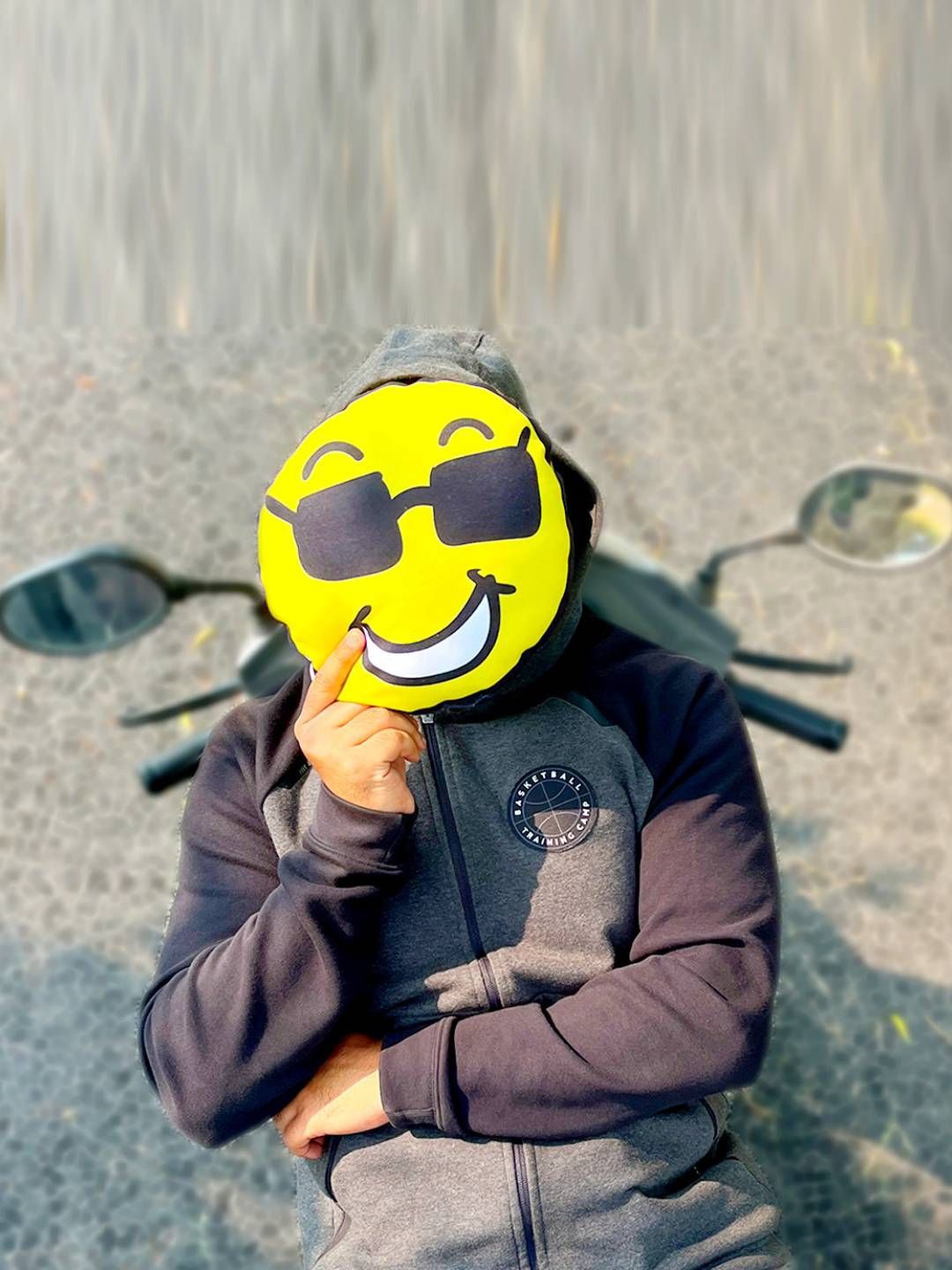 

Indigifts Yellow Smiley Shape Cushion