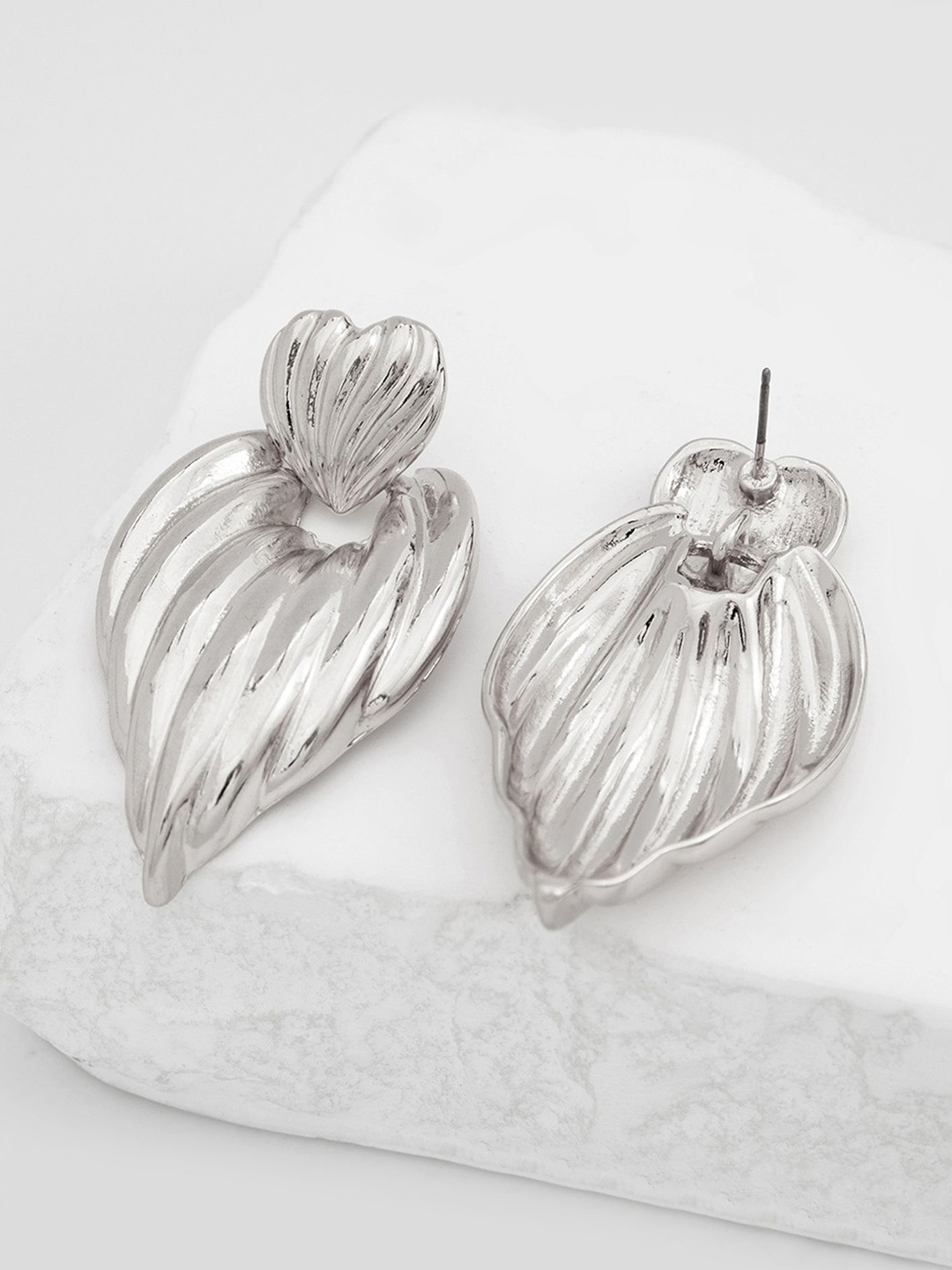 

LULU & SKY Contemporary Studs Earrings, White