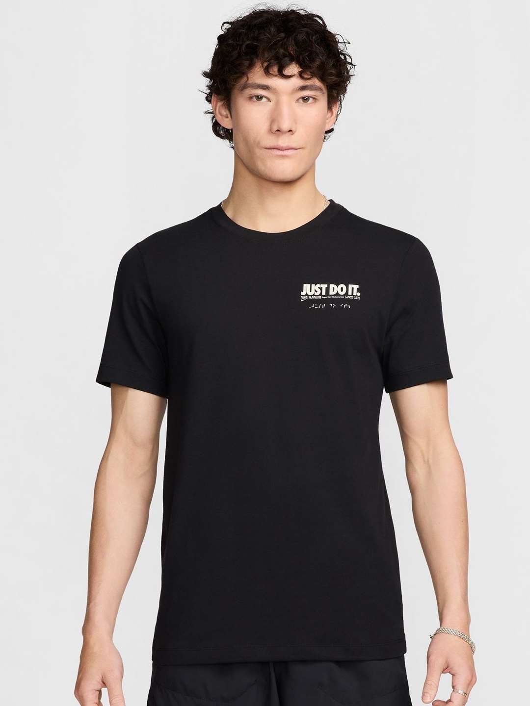 

Nike Men Dri-FIT Running T-Shirt, Black